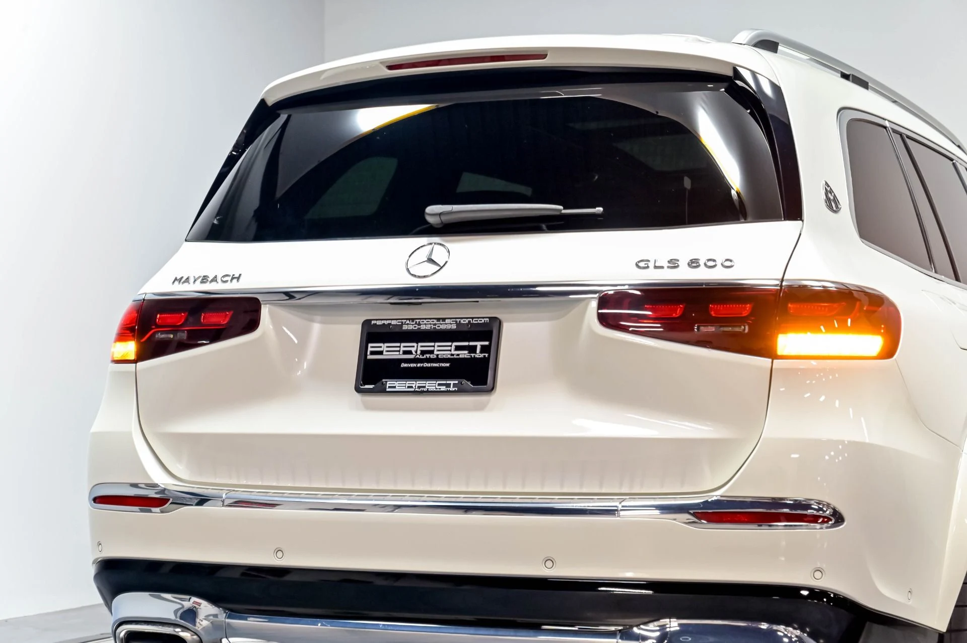 mph087_3980375609_Used_2024_Mercedes_Benz_GLS_Maybach_GLS_600_4_MATIC_1780345753_f581d370ef