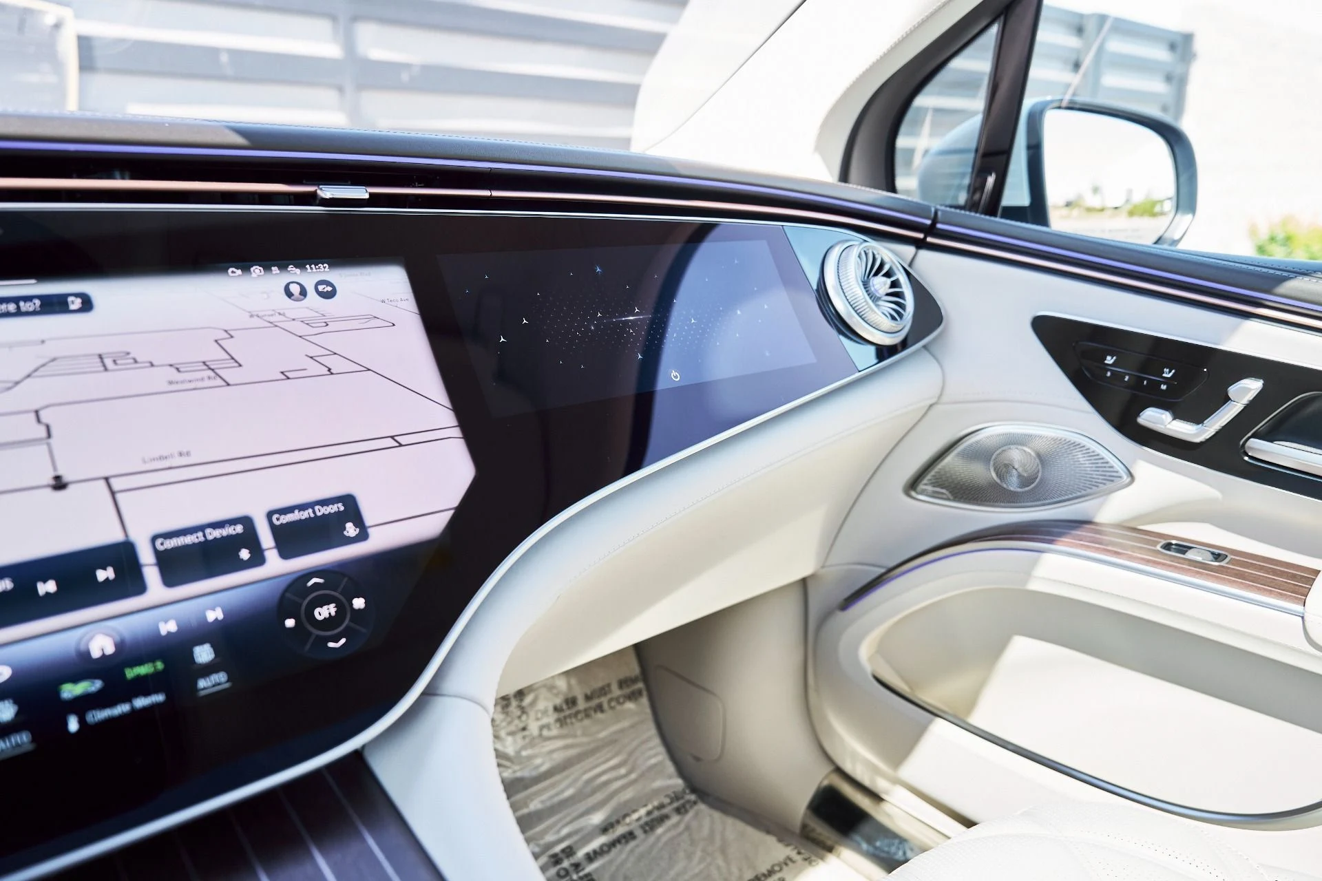 mph087_3991340255_Used_2025_Mercedes_Benz_EQS_Maybach_EQS_680_1773365961_ba33a35a2b