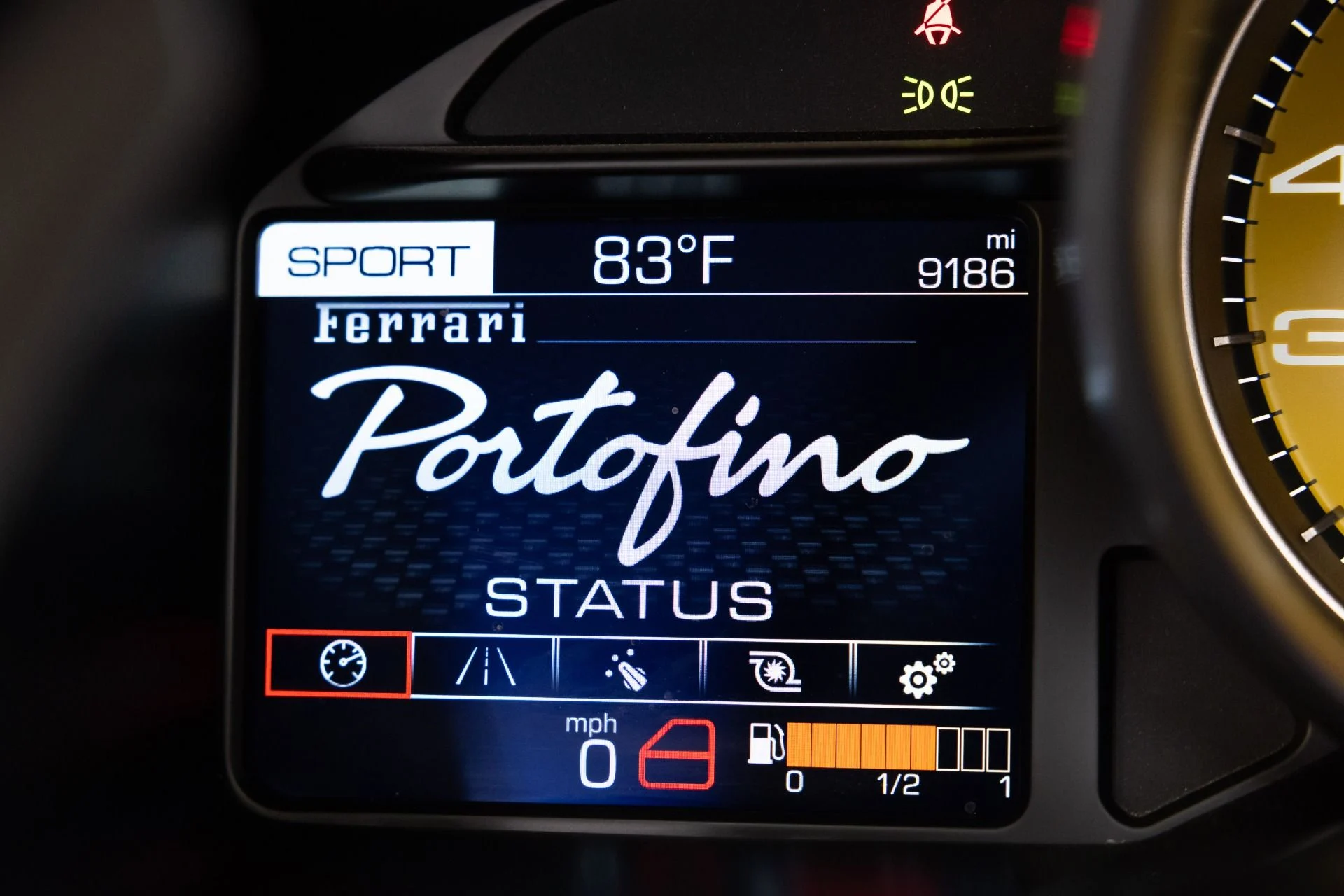 mph087_4096156891_Used_2019_Ferrari_Portofino_1784318320_13f778d13b