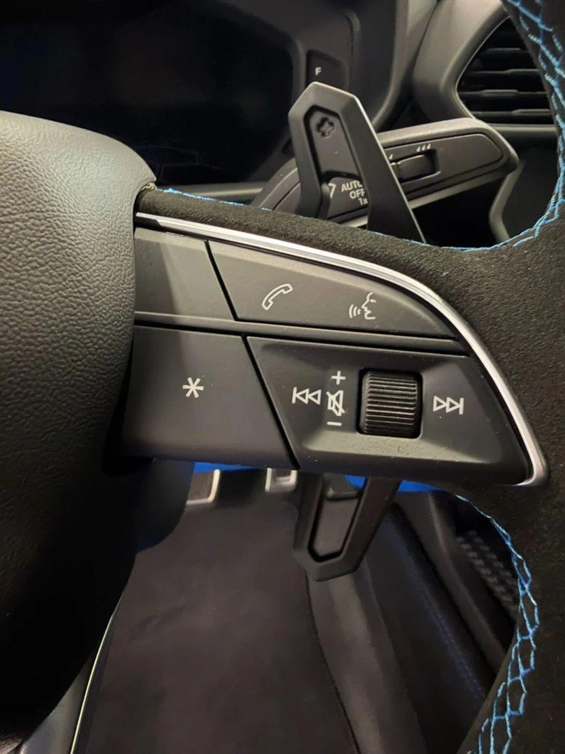 mph087_4202619283_Used_2019_Lamborghini_Urus_Sport_Utility_4_D_1784105719_754aa819b2