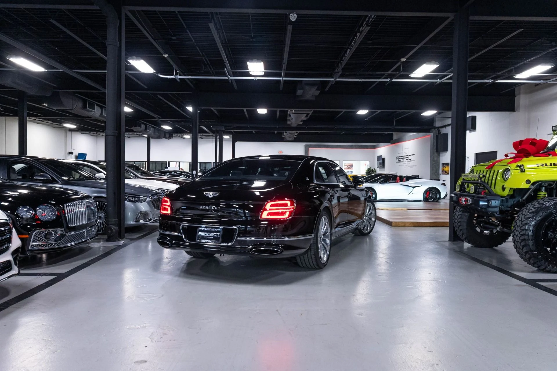 mph087_57082521_Used_2020_Bentley_Flying_Spur_W12_1785337257_334de34347