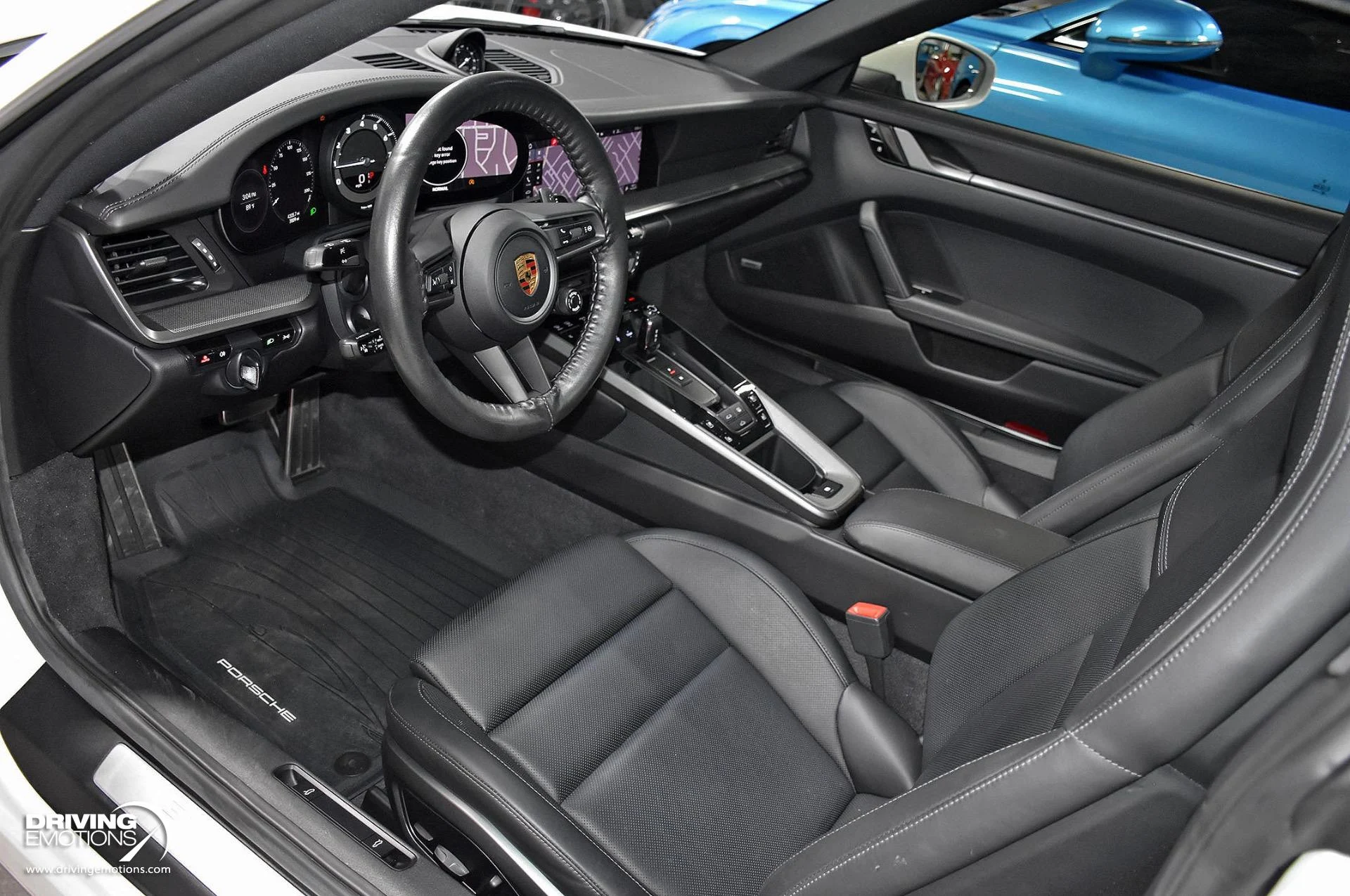 mph087_658091800_865_p88_l_cd1a6ee457