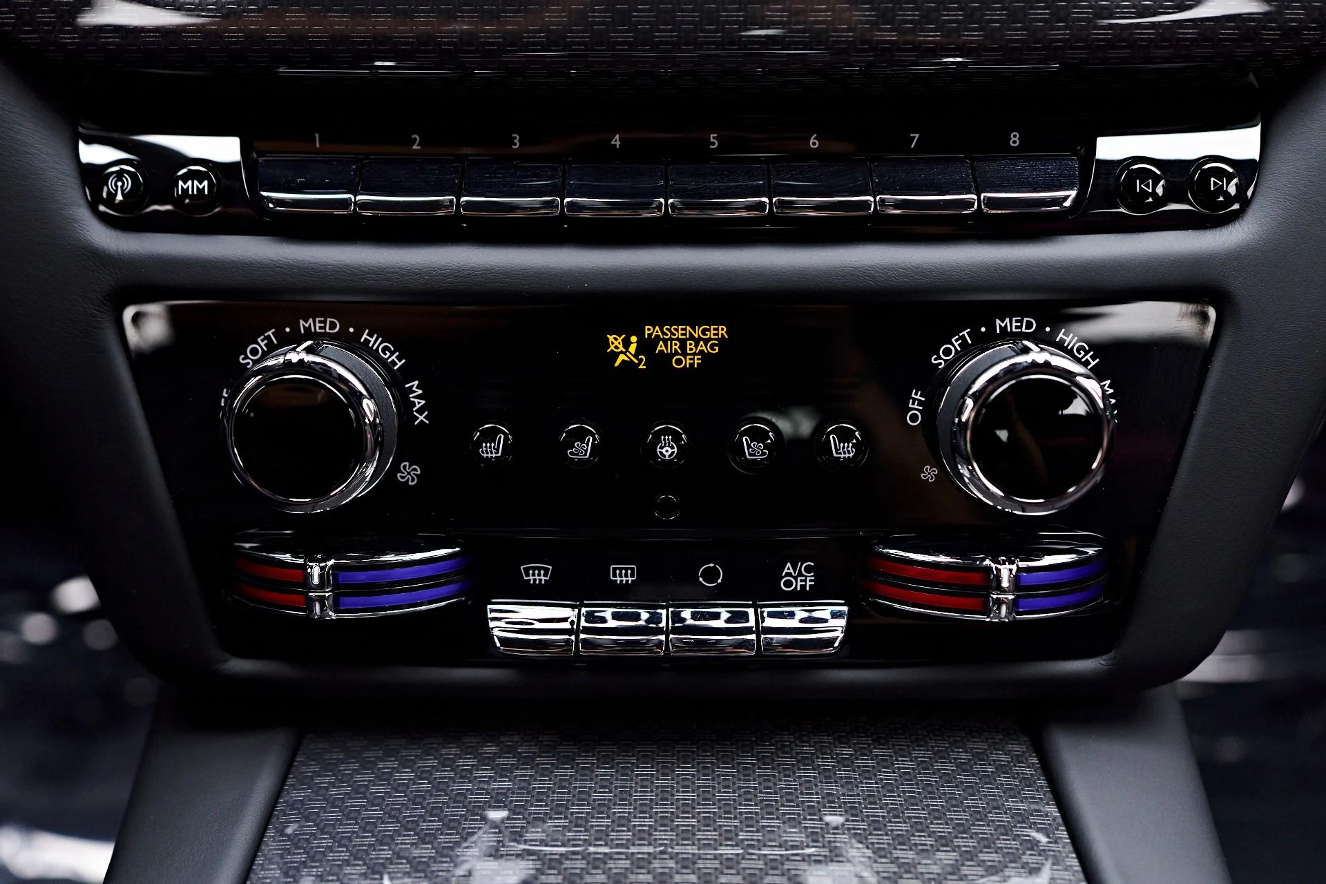 mph087_825439203_Used_2024_Rolls_Royce_Ghost_Base_1750545576_3eee66cd2e