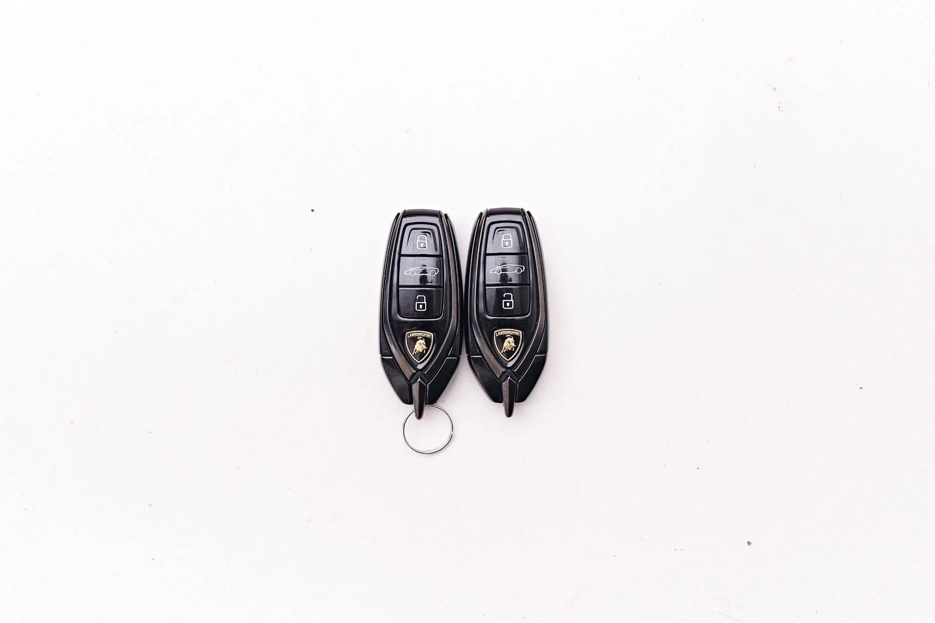 mph087_827571090_Used_2024_Lamborghini_Revuelto_Base_1755224841_248cac3b1e