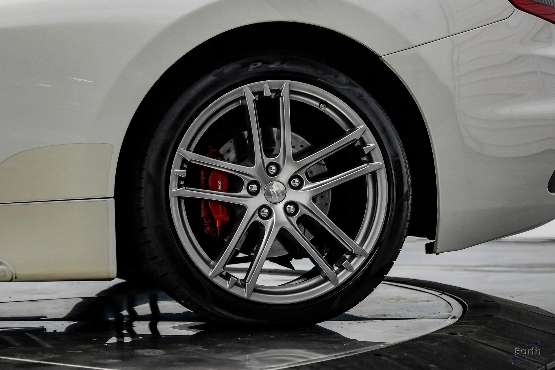 mph087_995324118_0d854a1093e39bfad75d78471326d899x_054037f220