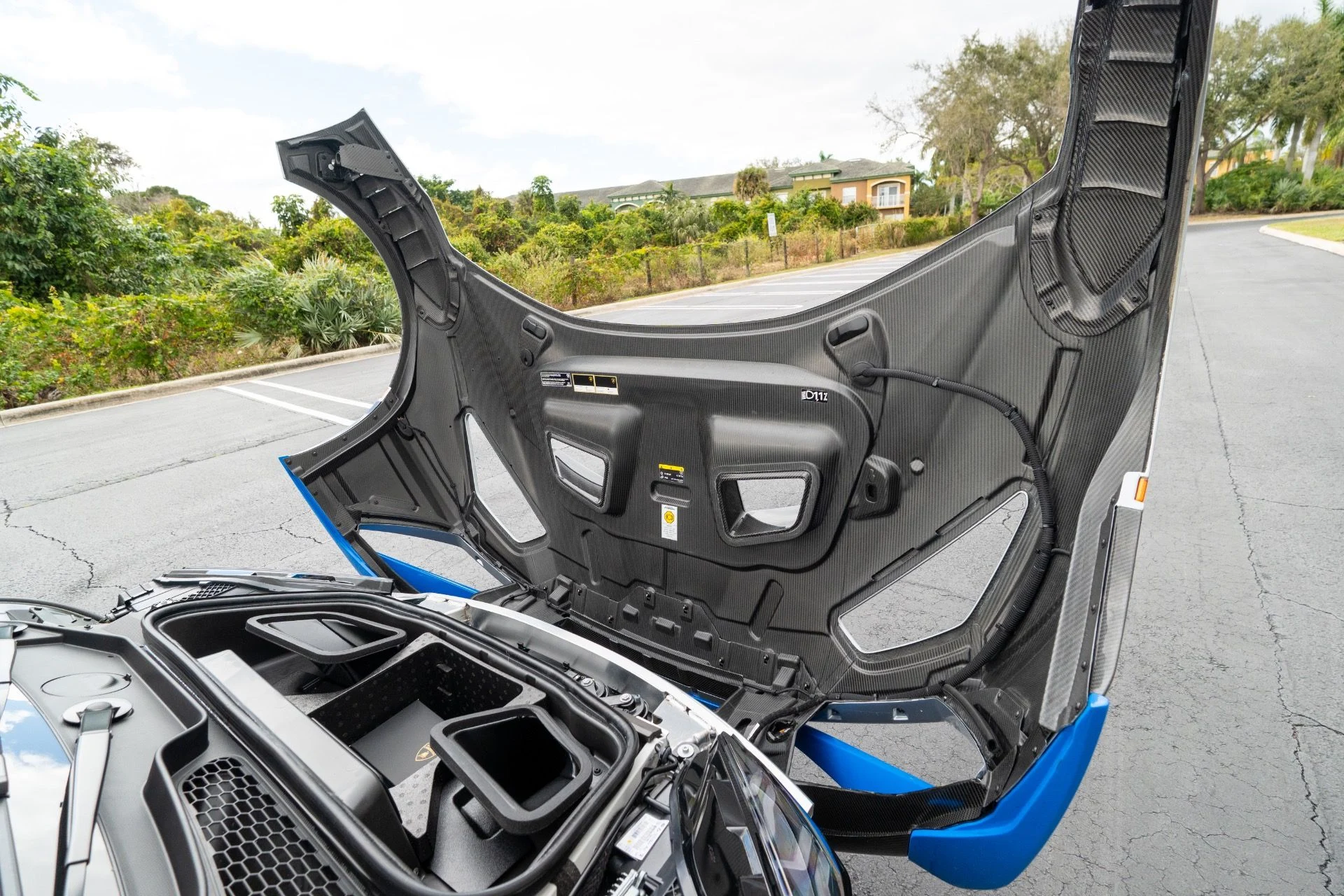 mph088_1014916100_Used_2023_Lamborghini_Huracan_STO_1770160431_3b5d1e3bd5