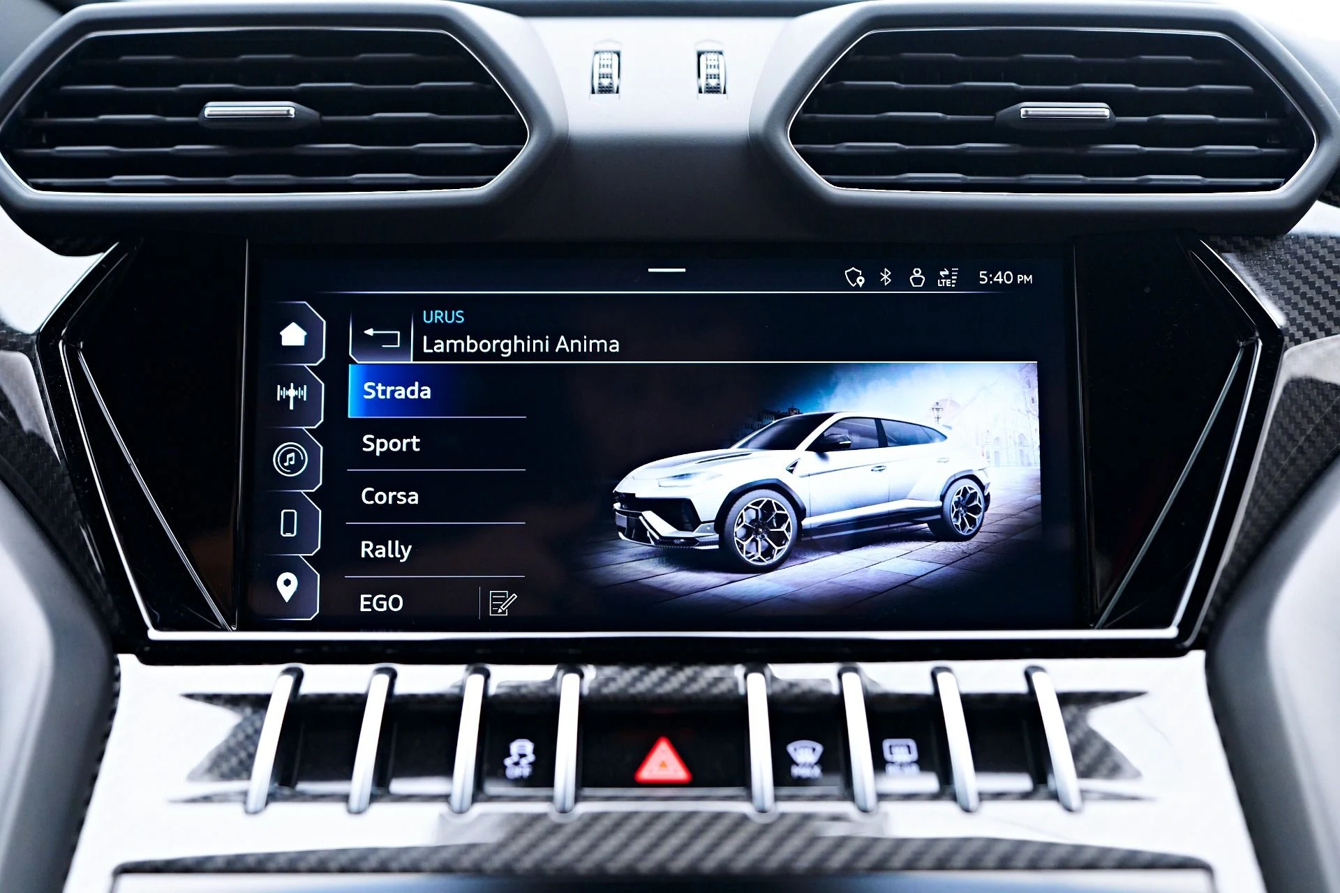 mph088_1073511601_Used_2024_Lamborghini_Urus_Performante_1751408326_b5a96d419c