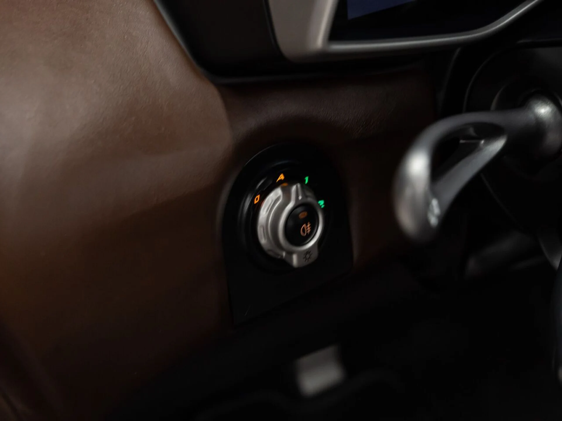 mph088_124109108_mclaren_mp4_12c_2014_6d705c90dc