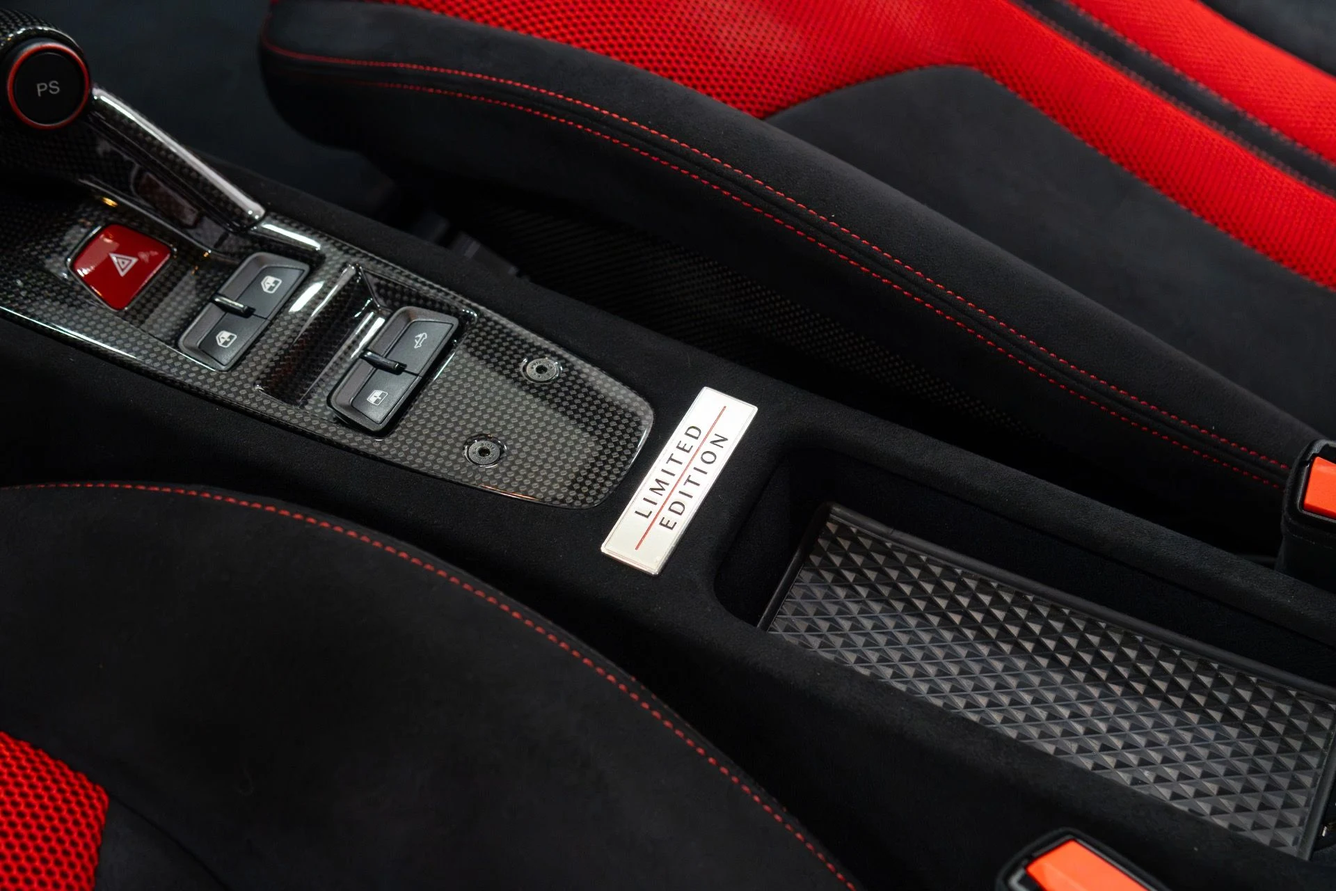 mph088_1330557451_Used_2015_Ferrari_458_Speciale_Aperta_1788474535_4f2b76fa17