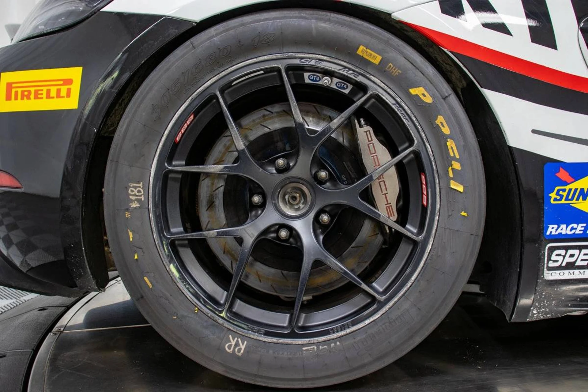 mph088_1341234507_1280_de48979f4f