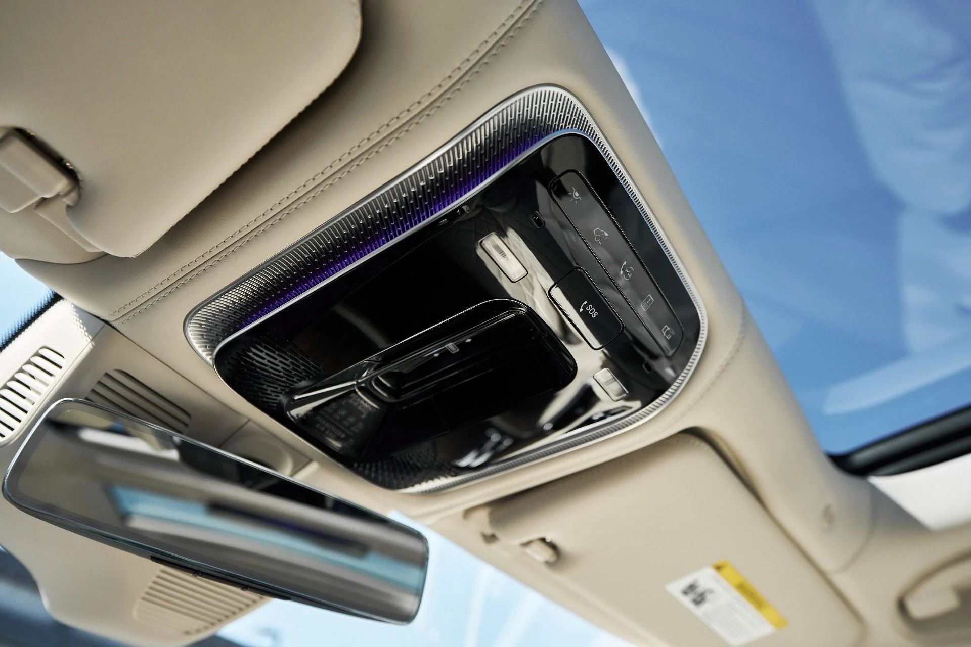 mph088_1426887549_Used_2025_Mercedes_Benz_S_Class_Maybach_S_680_1761611203_3534510e59