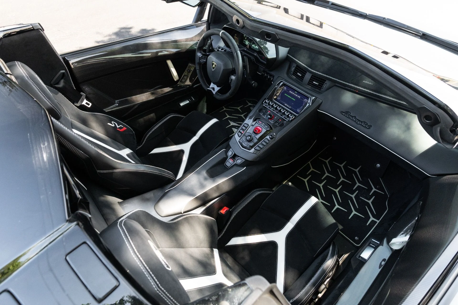 mph088_1499260935_Used_2020_Lamborghini_Aventador_LP_770_4_SVJ_Roadster_1781235752_5e6b4abe3f