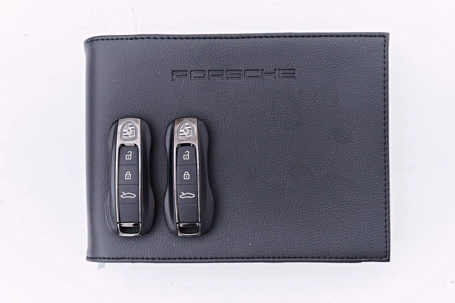 mph088_2009308812_Used_2025_Porsche_911_Turbo_1782870342_a38b79219c
