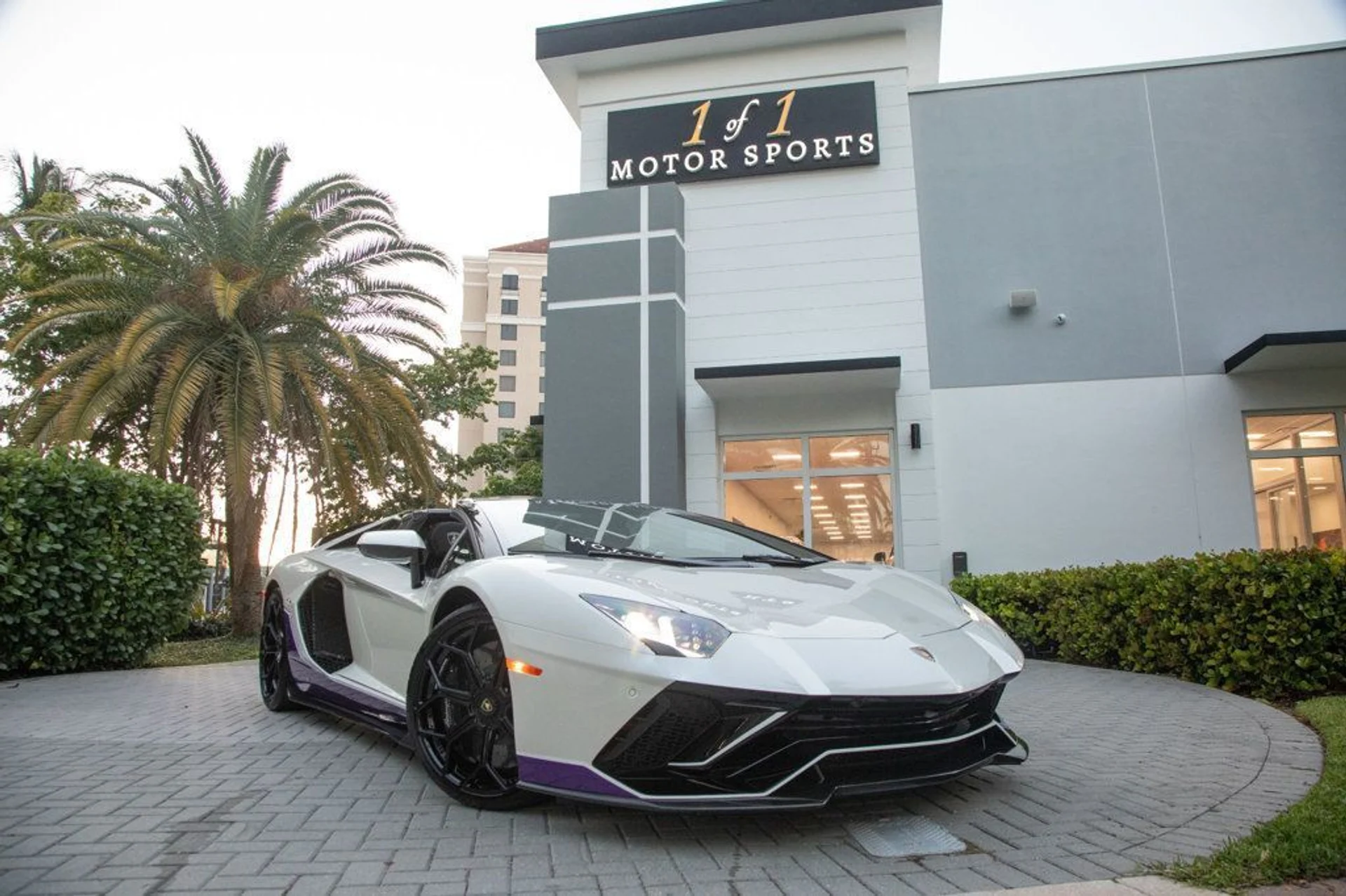 mph088_2074052181_used_2022_lamborghini_aventador_lp7804ultimaeroadster_14354_22368666_89_1024_7b751f9c38