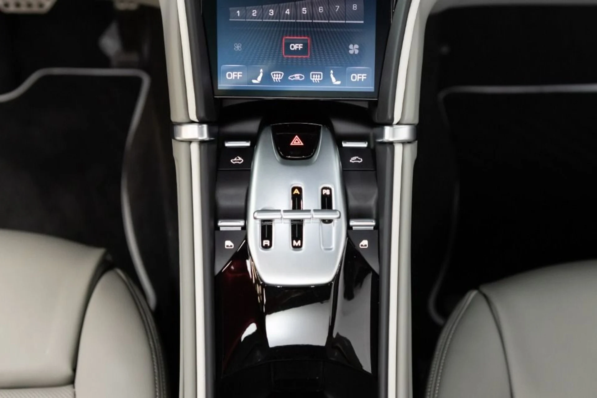 mph088_2157497417_Used_2024_Ferrari_Roma_Spider_a7b20f37b5