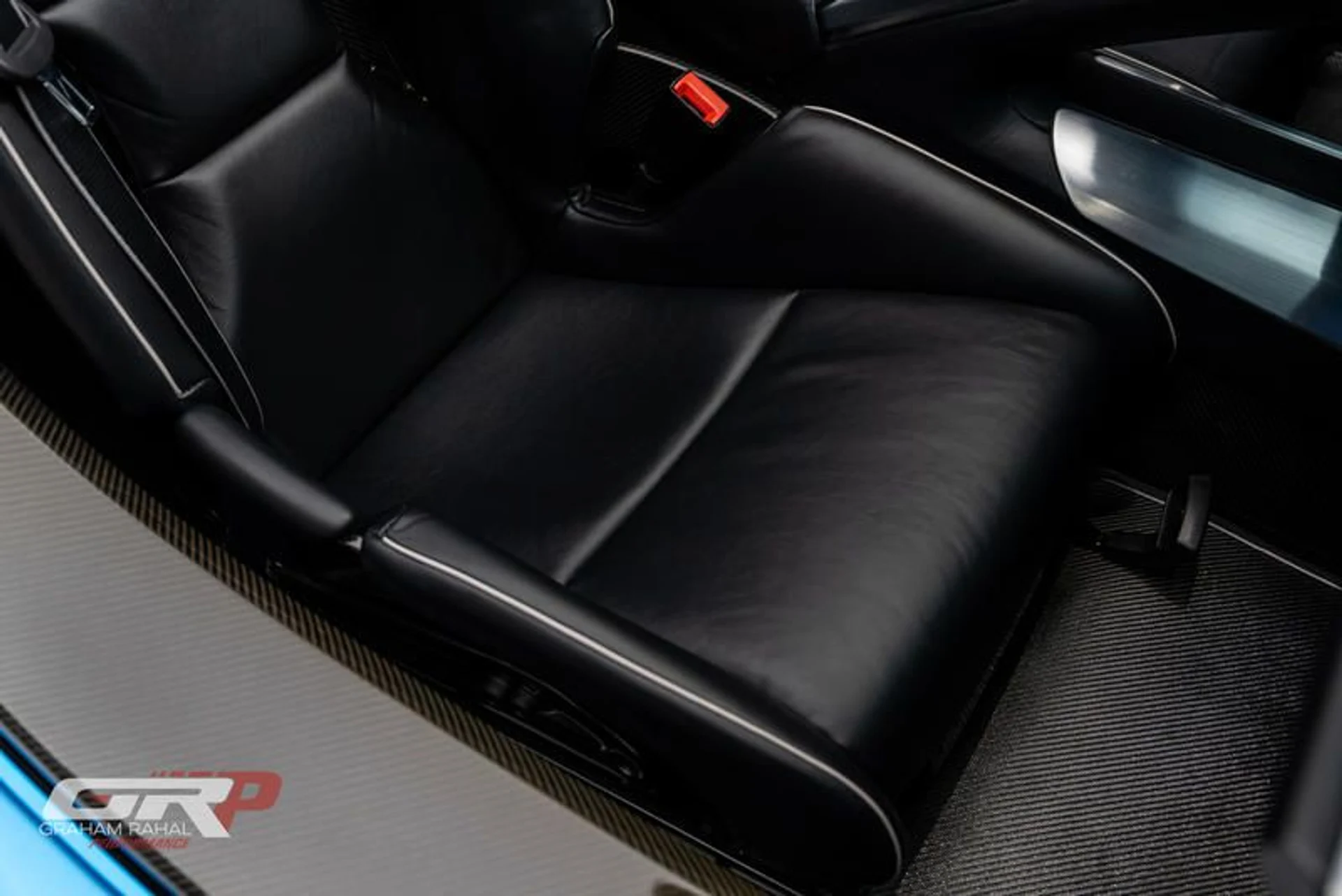 mph088_2343414196_69863653_BB_74_456_D_B0_B9_1_D2_F4326_CD_1_A_35c336d087