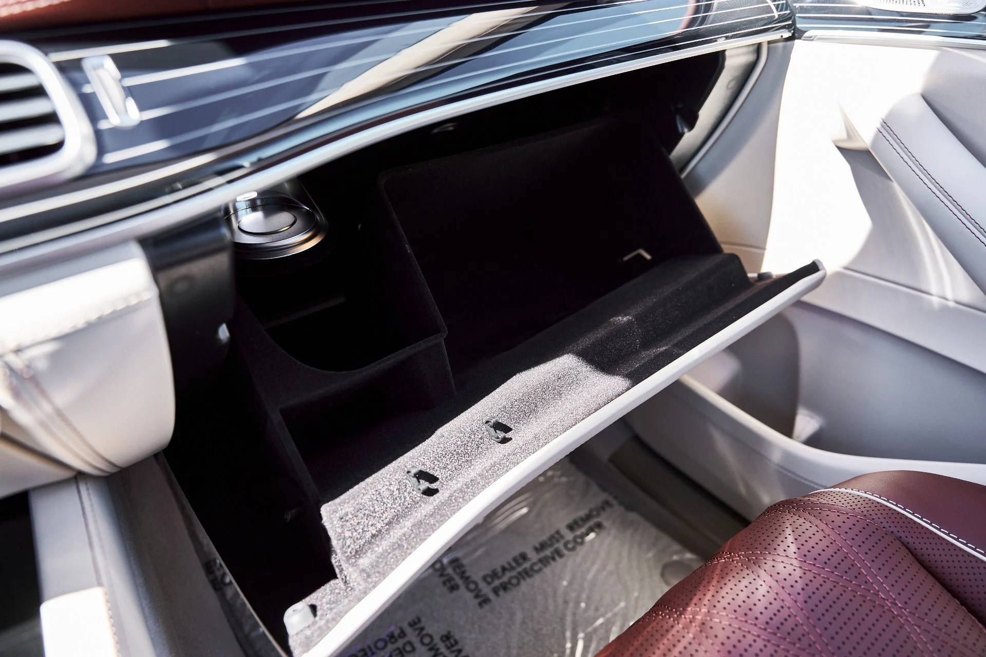 mph088_2415953135_Used_2026_Mercedes_Benz_GLS_Maybach_GLS_600_1777074207_e5bbd22e07