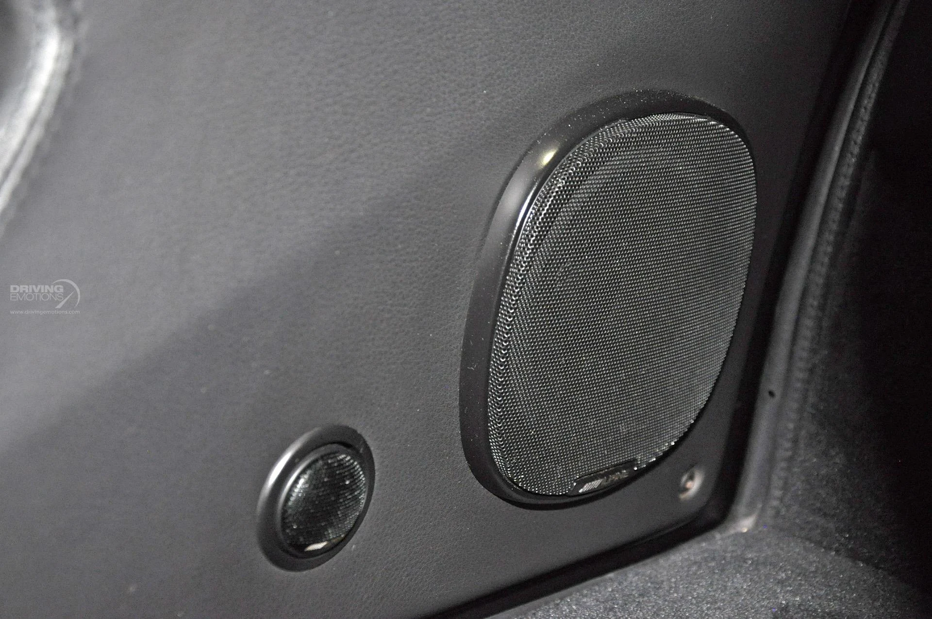 mph088_2584336744_192_p89_l_486ec2bf3b