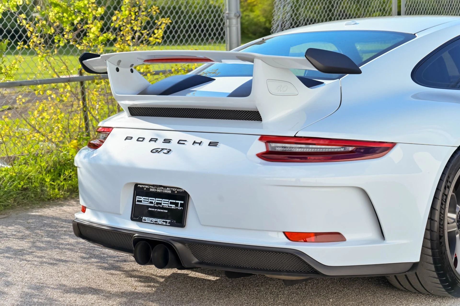 mph088_2631945279_Used_2018_Porsche_911_GT_3_1778195447_e749991b38