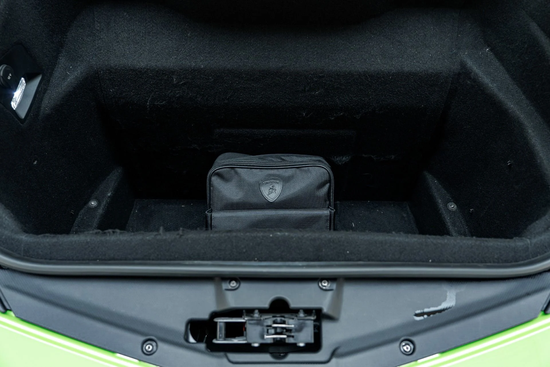 mph088_2756312945_Used_2019_Lamborghini_Aventador_LP_770_4_SVJ_1789598618_8ddc19955a