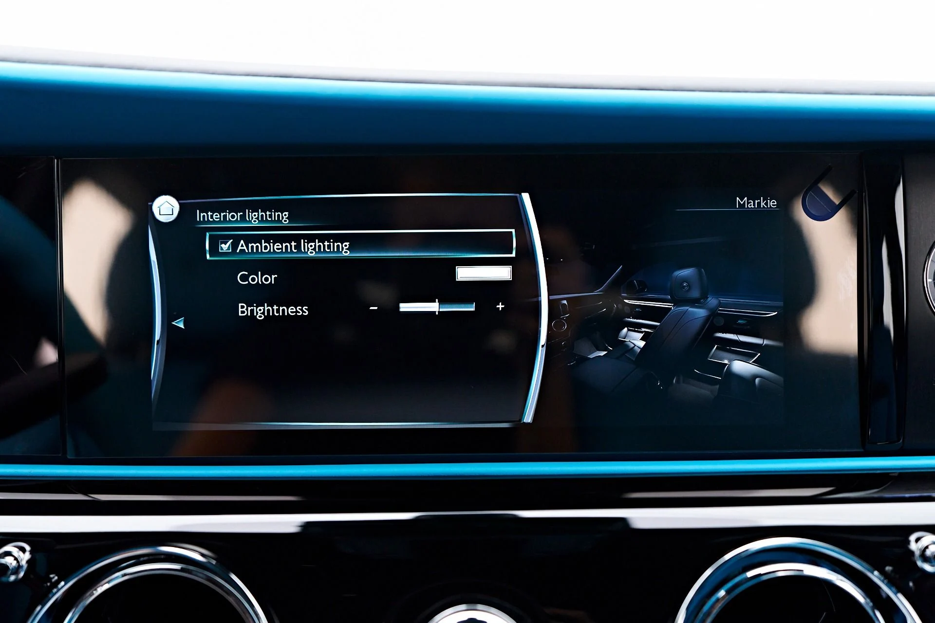 mph088_3399102464_Used_2024_Rolls_Royce_Ghost_Base_1755131984_463009be56