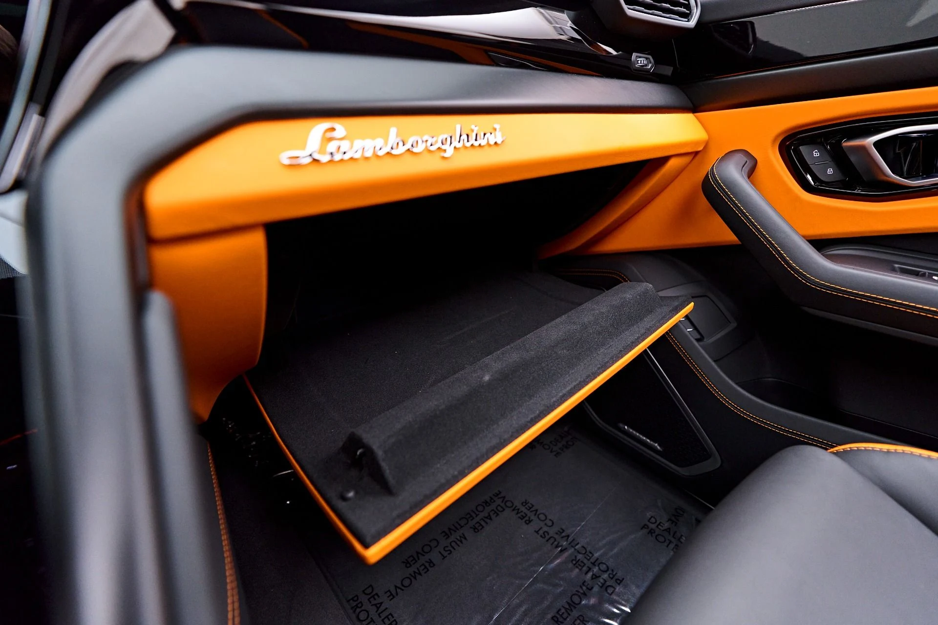 mph088_3914930967_Used_2023_Lamborghini_Urus_S_1747338722_042ee22306