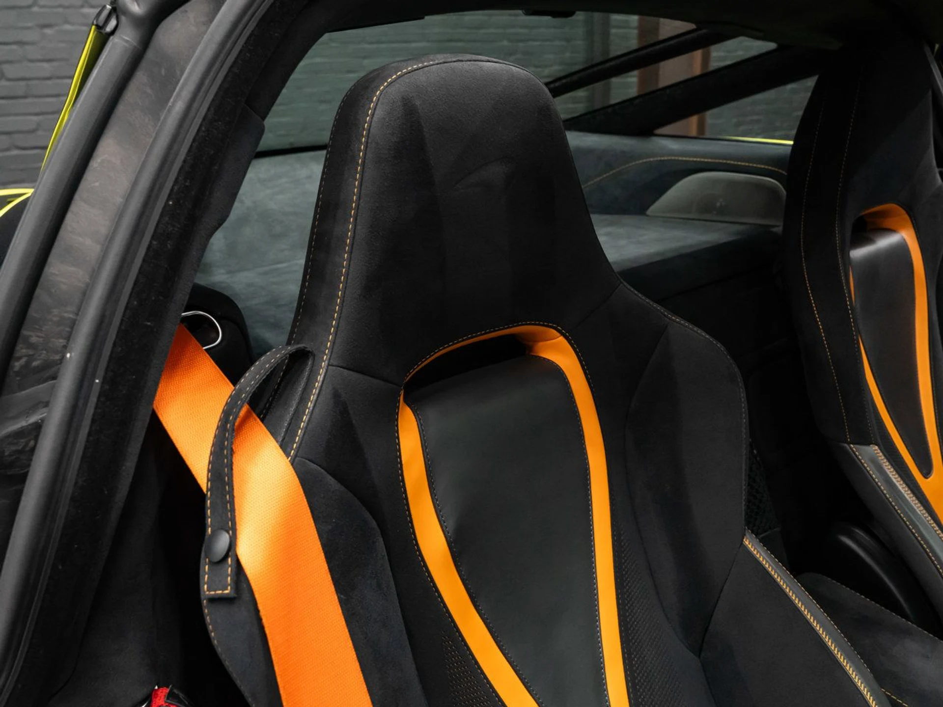 mph088_4167392958_mclaren_720s_2018_96cb0d40c5