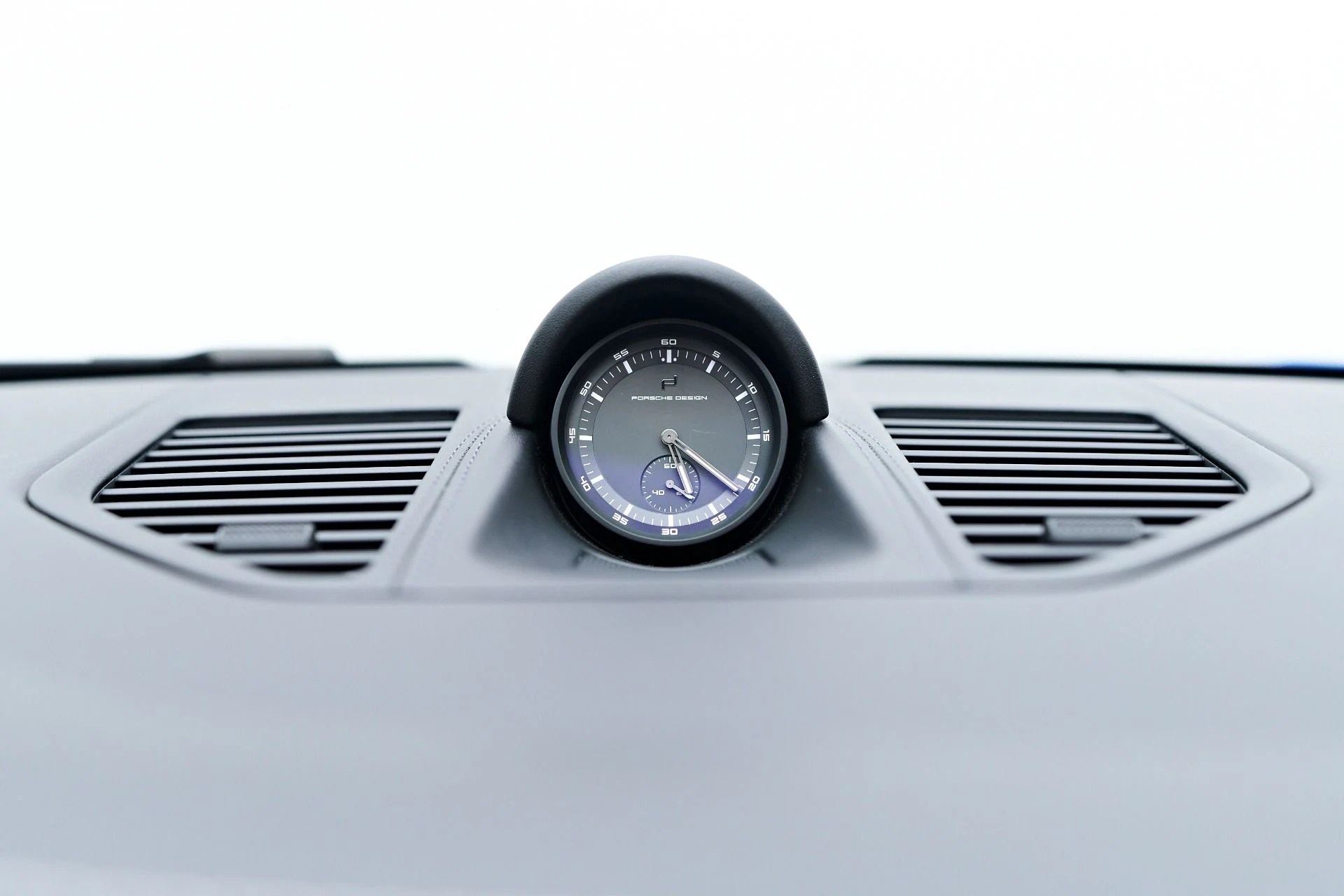 mph088_4204757393_Used_2023_Porsche_911_Turbo_S_1755219386_9f80262d67
