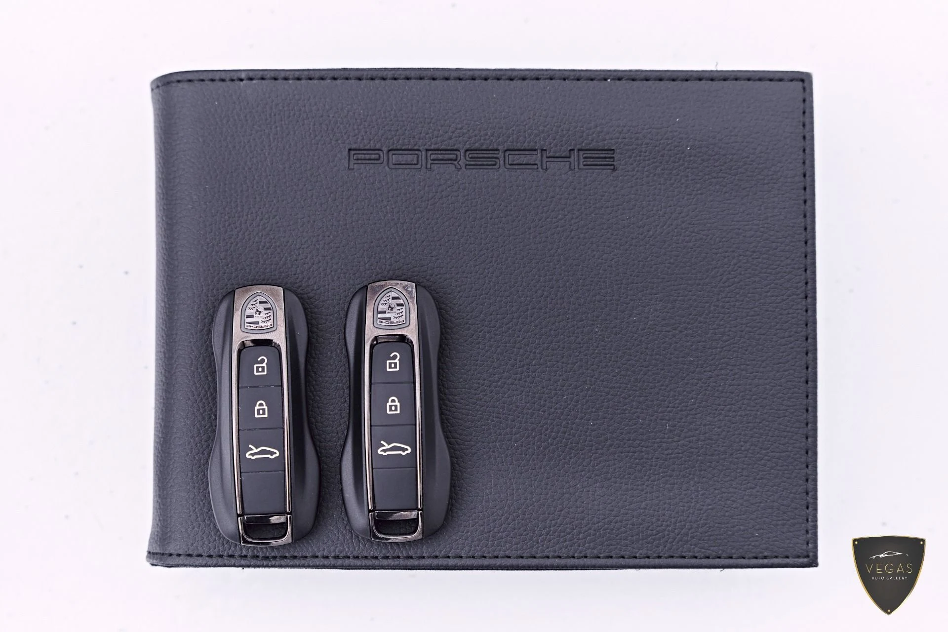 mph088_4275307361_Used_2025_Porsche_911_Turbo_50_1782522048_fb4f67e039
