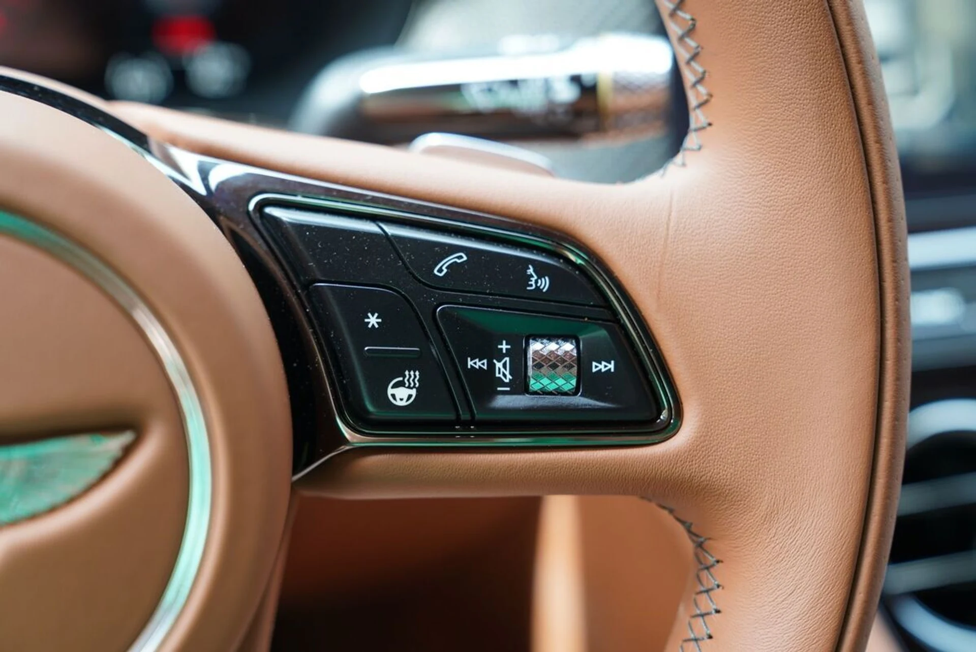 mph088_493873027_xvrv4xqe6s8201whbzjhpitnaah0_aa7e3c8299