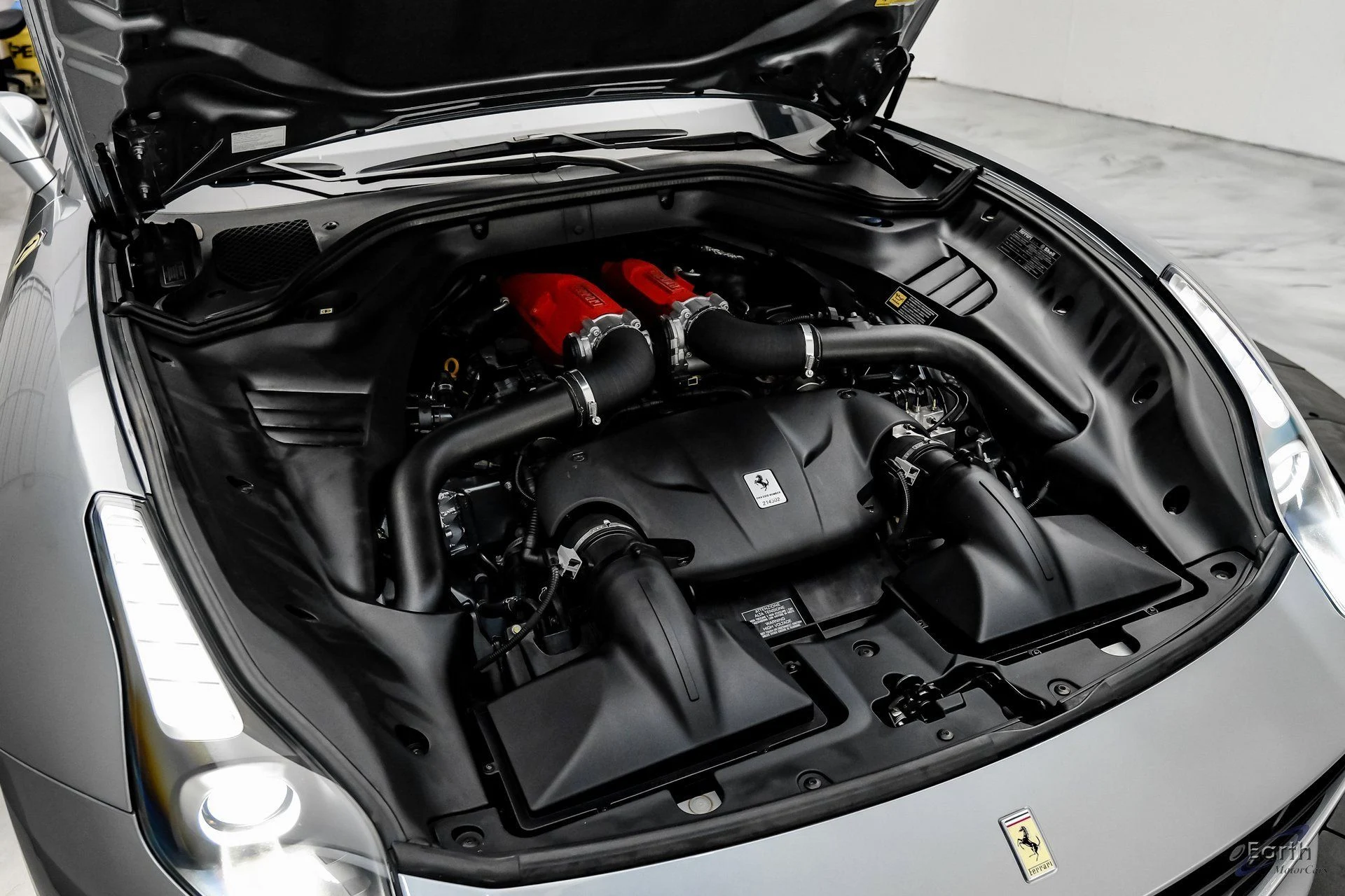 mph088_64118609_5ca305a1626b32786c5a6a163fd67009x_66b134d635