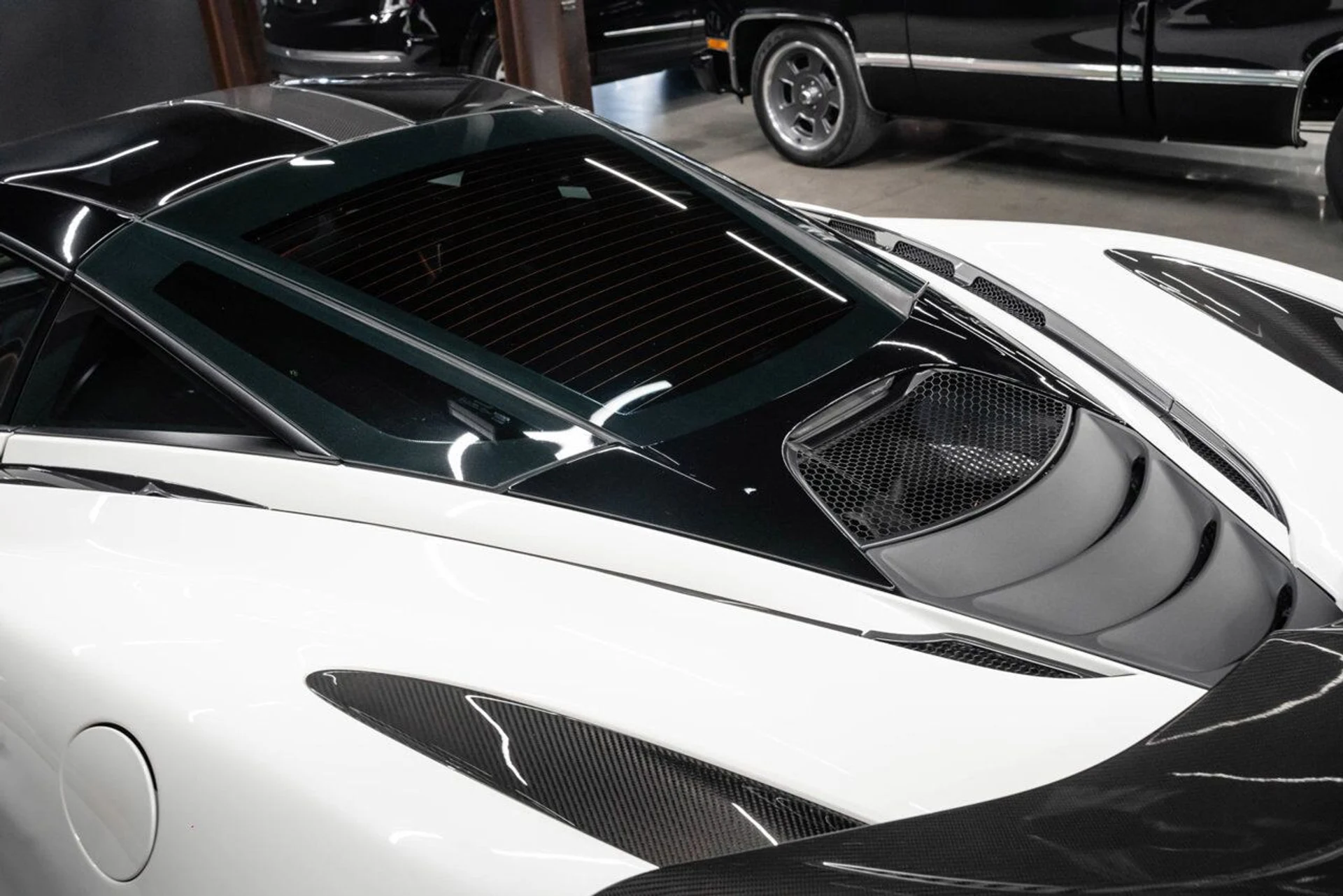 mph089_1308348480_mclaren_720s_2018_c6714982f2