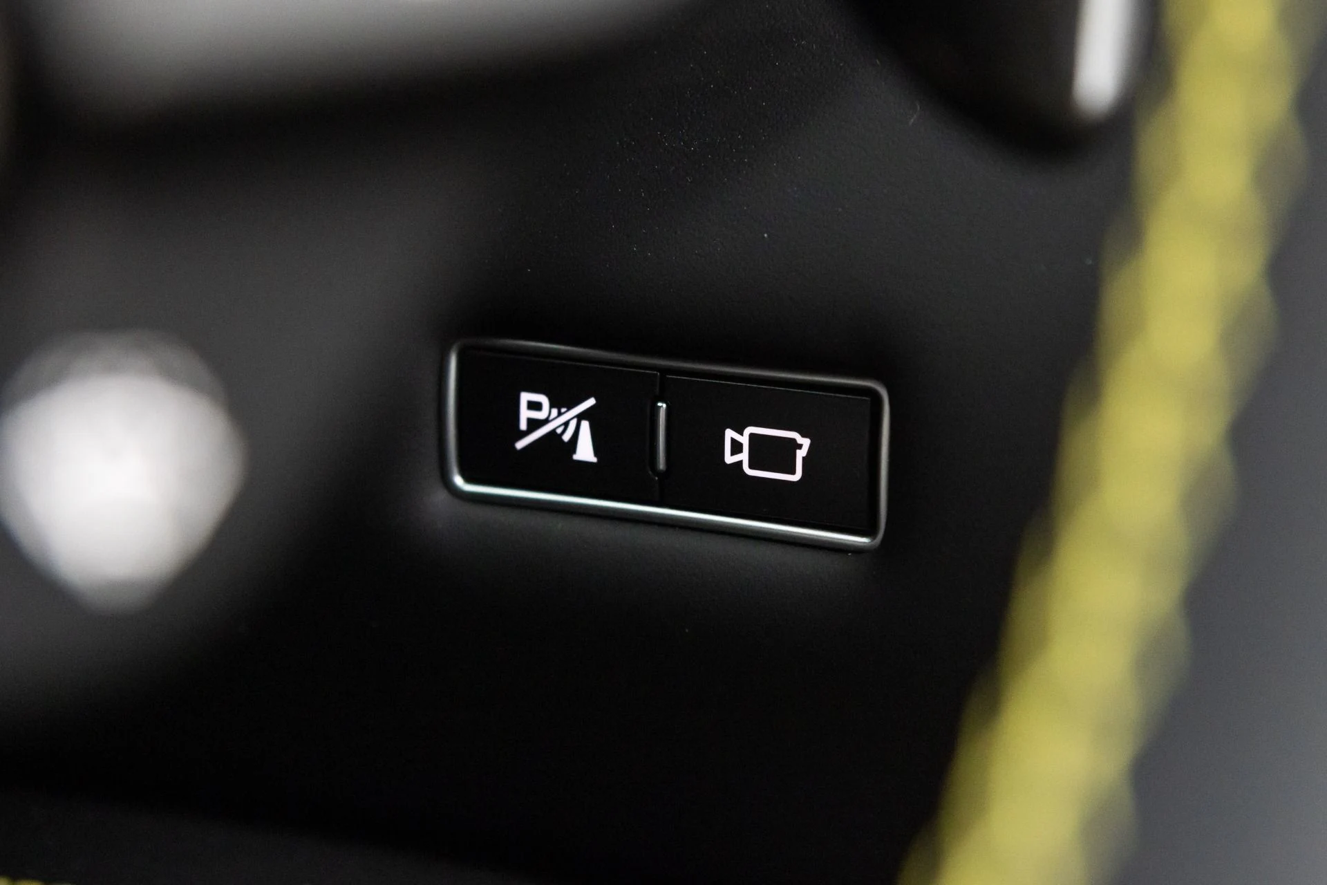 mph089_1352026354_Used_2020_Ferrari_Portofino_1777298723_6319469ce3