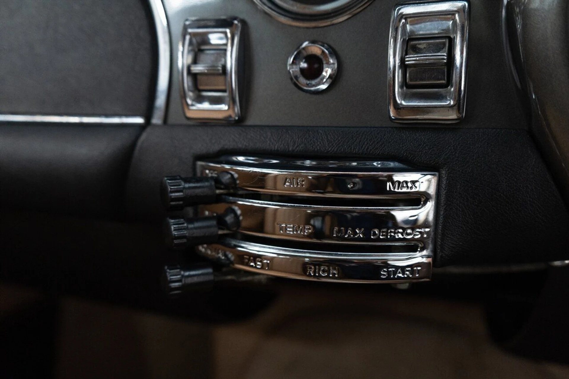 mph089_1352229364_2692ae79a1_1280_d976bb7bfa