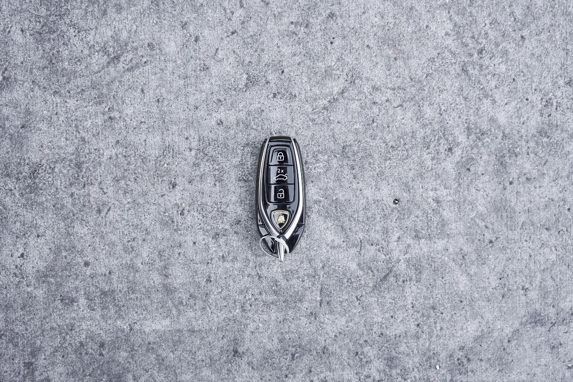 mph089_161812301_Used_2024_Lamborghini_Urus_Performante_1766457807_bef7895fae