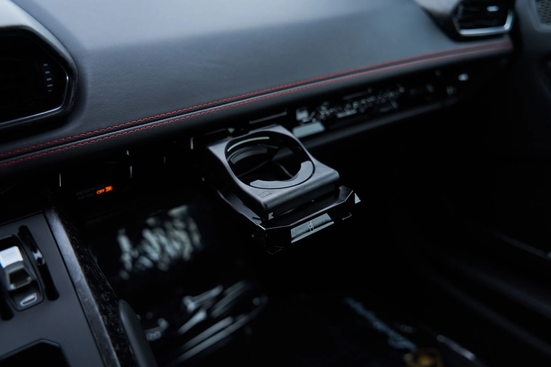 mph089_1765753385_Used_2022_Lamborghini_Huracan_EVO_Base_1792542181_954228edd6