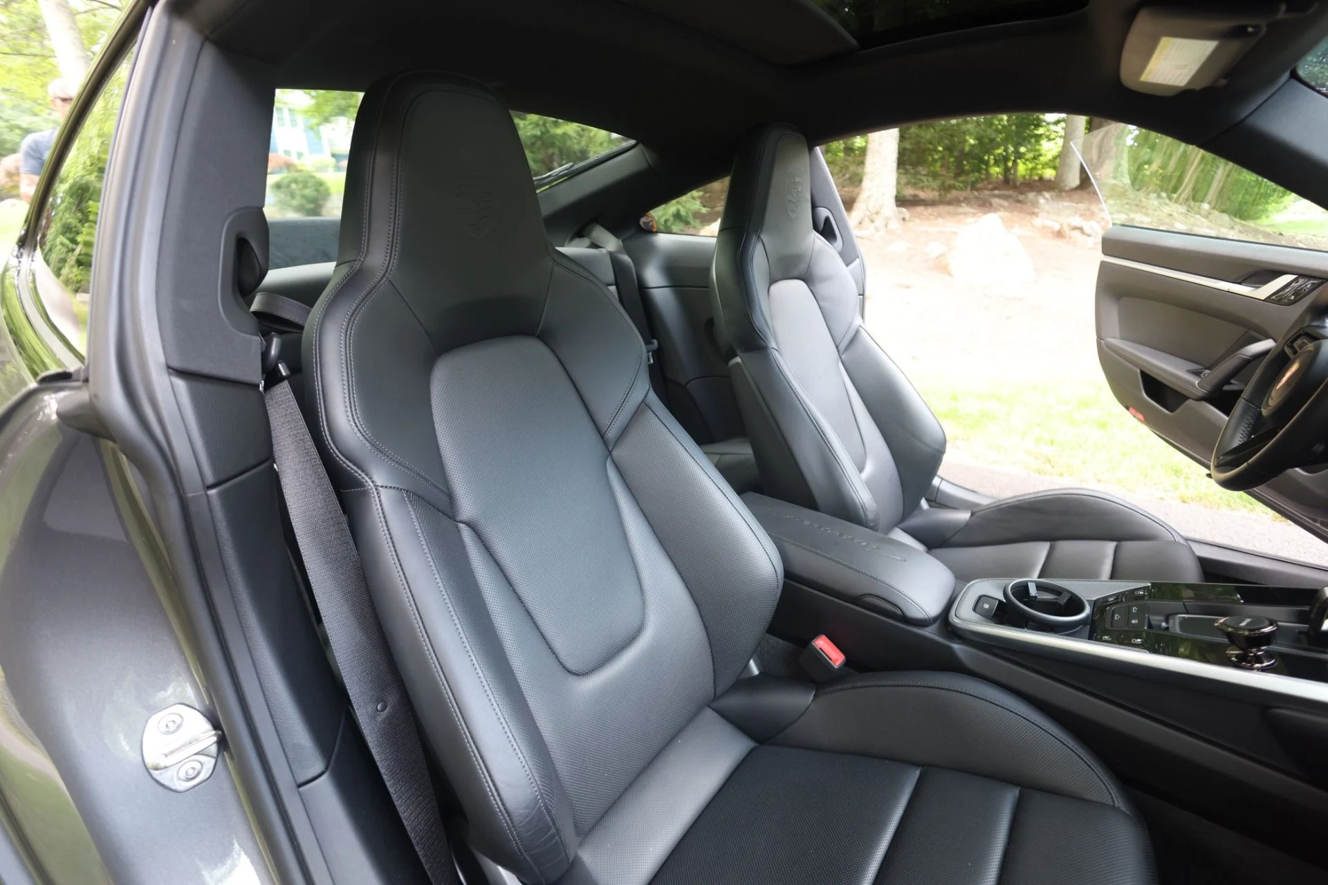 mph089_2169414107_Used_2021_Porsche_911_Carrera_4_S_1782945449_382d0a6d68