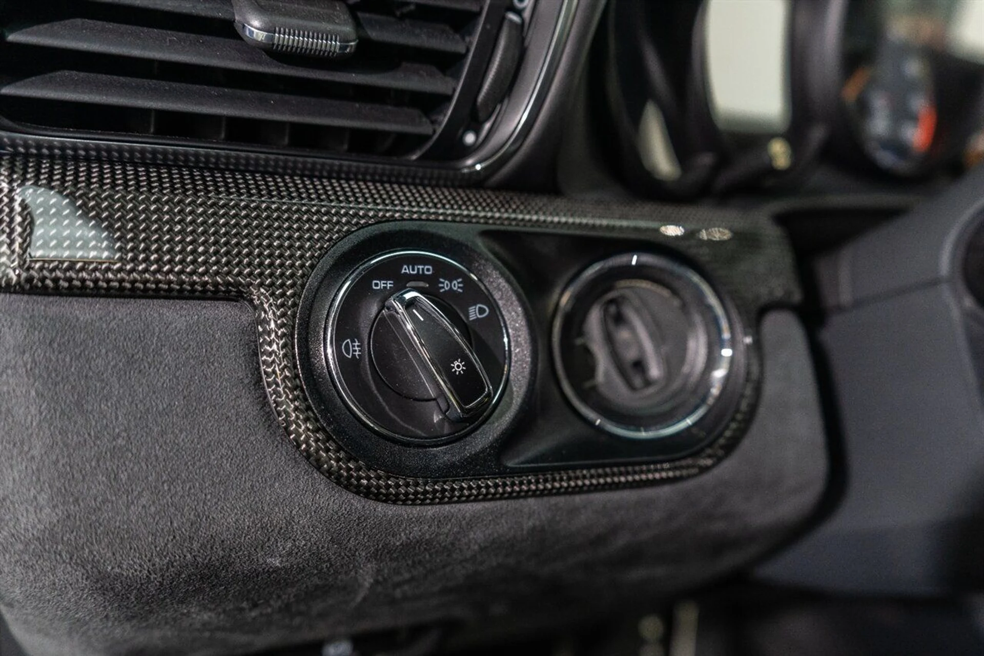 mph089_2300509671_c49883abbc_1280_8c97ff8028