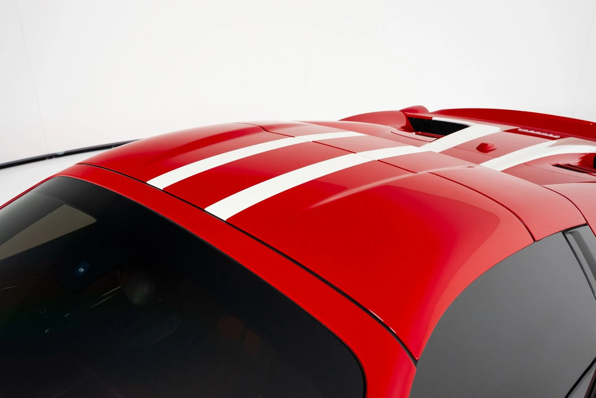 mph089_2327227762_Used_2015_Ferrari_458_Speciale_Aperta_1760122914_9d631f46eb