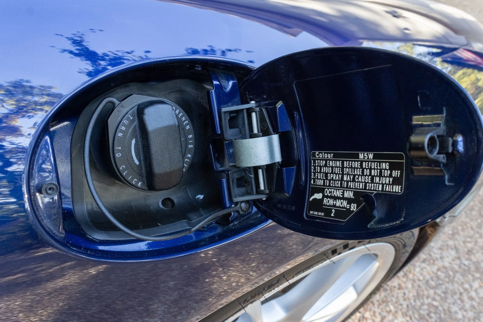 mph089_279213103_Used_2007_Porsche_911_GT_3_1791996870_7a78b16fed