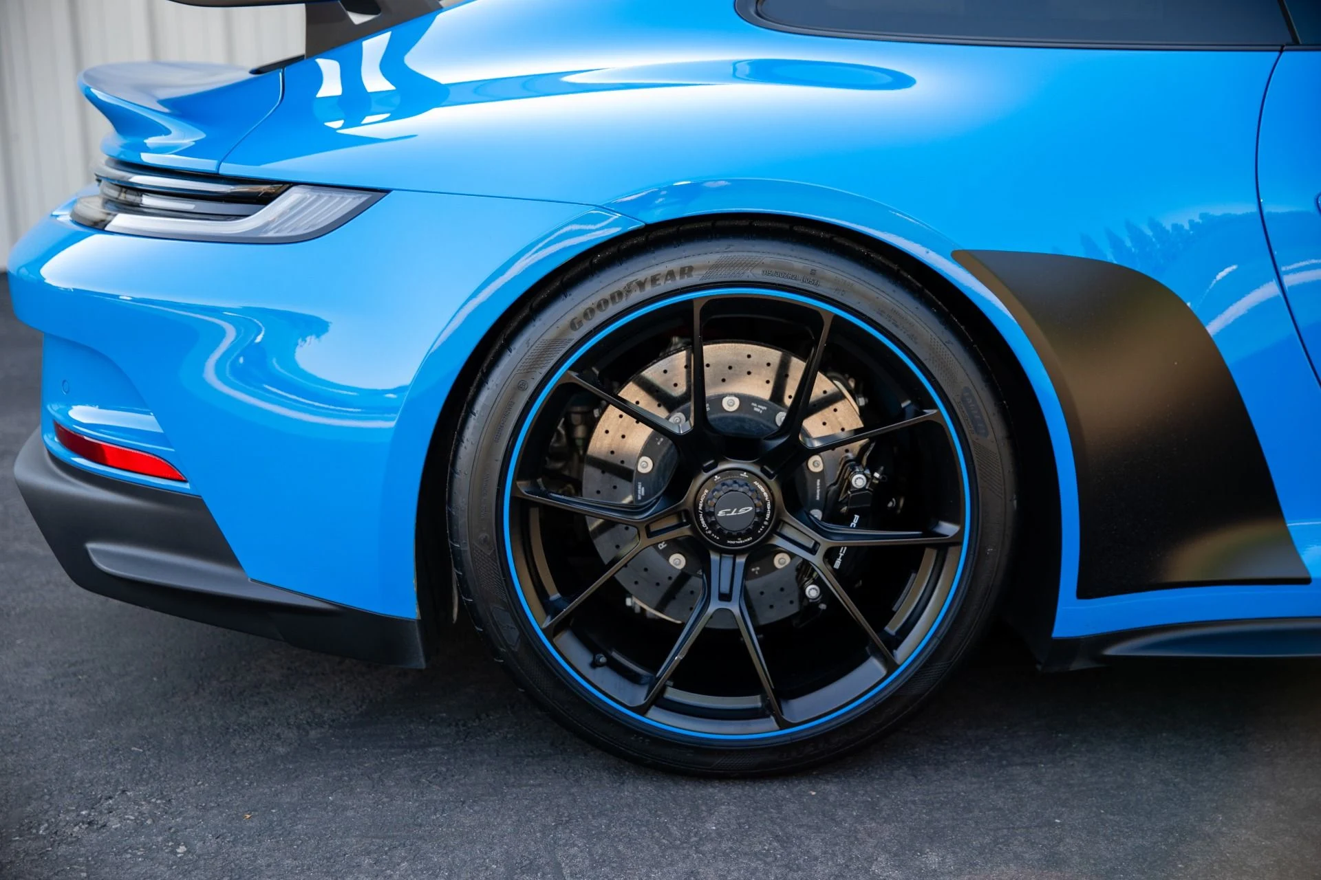 mph089_318651545_Used_2022_Porsche_911_GT_3_1769043467_af5c020ed3