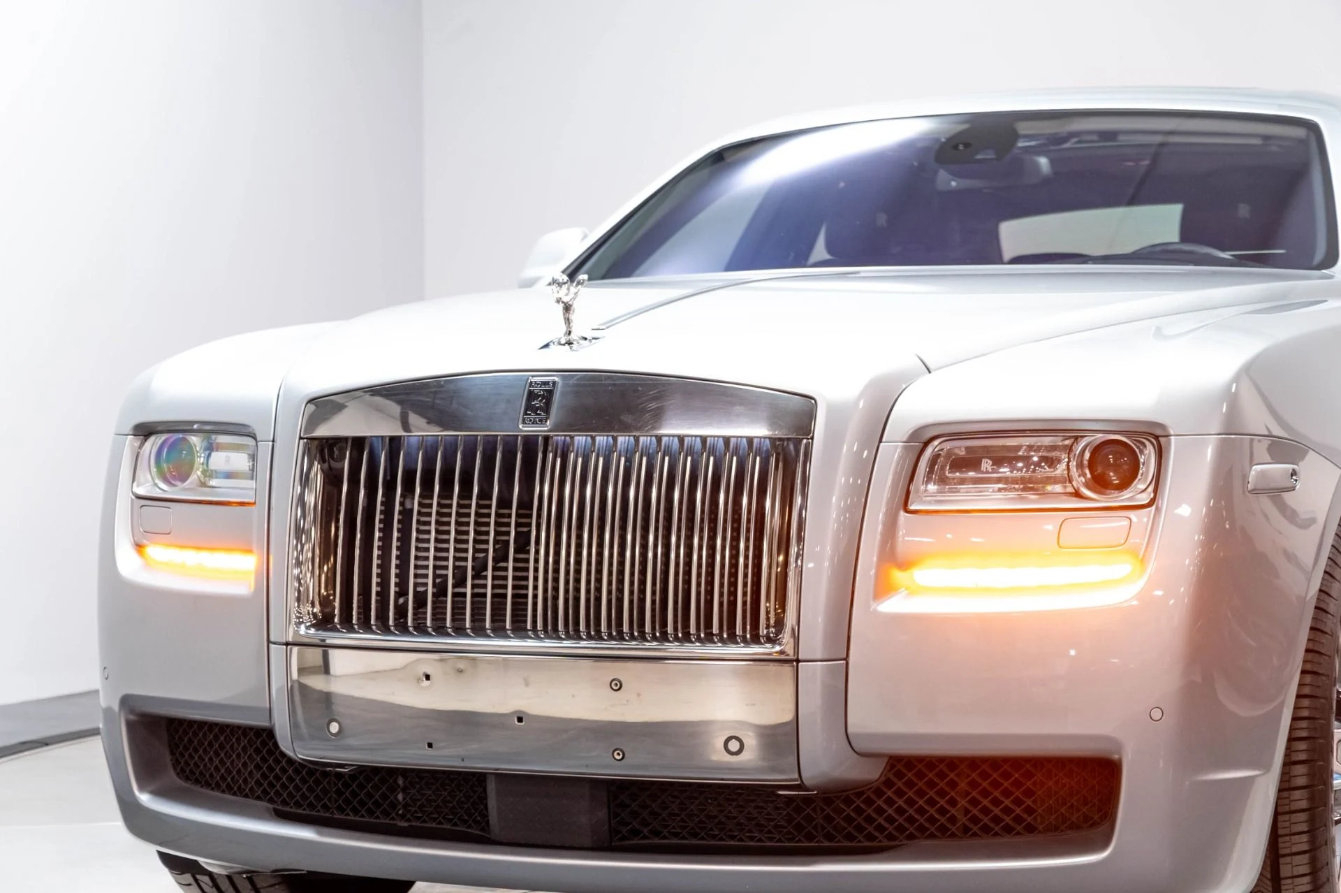 mph089_3286969547_Used_2012_Rolls_Royce_Ghost_1778014944_28c86dc760