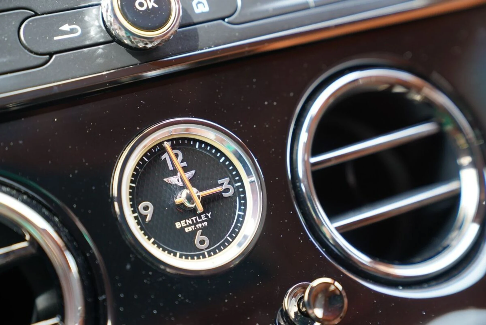 mph089_3477051802_474a3ys501figtukaysqbpnf13k9_2a156e406b