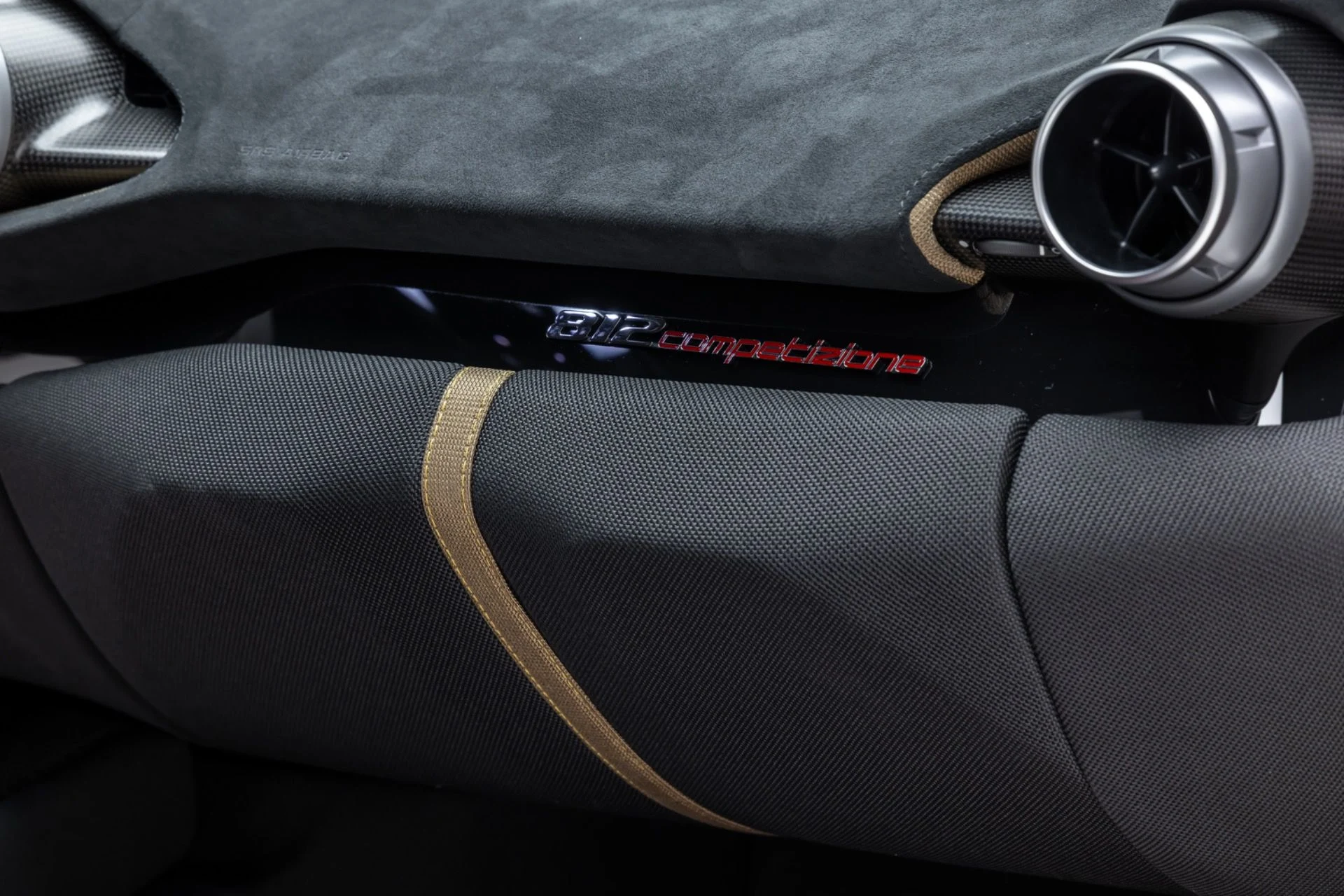 mph089_3490845775_13437_p90_l_5db65589ff