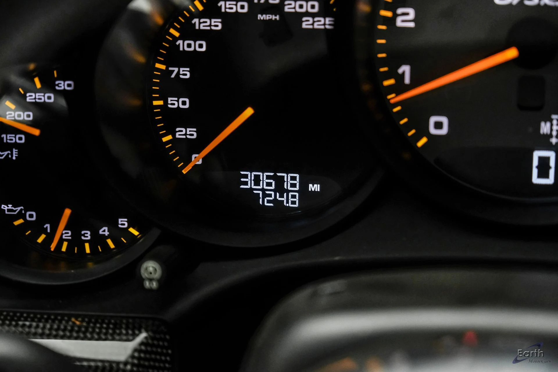 mph089_3495748335_43a1e7571c8f1c337377bece1263d1f2x_d50a469082