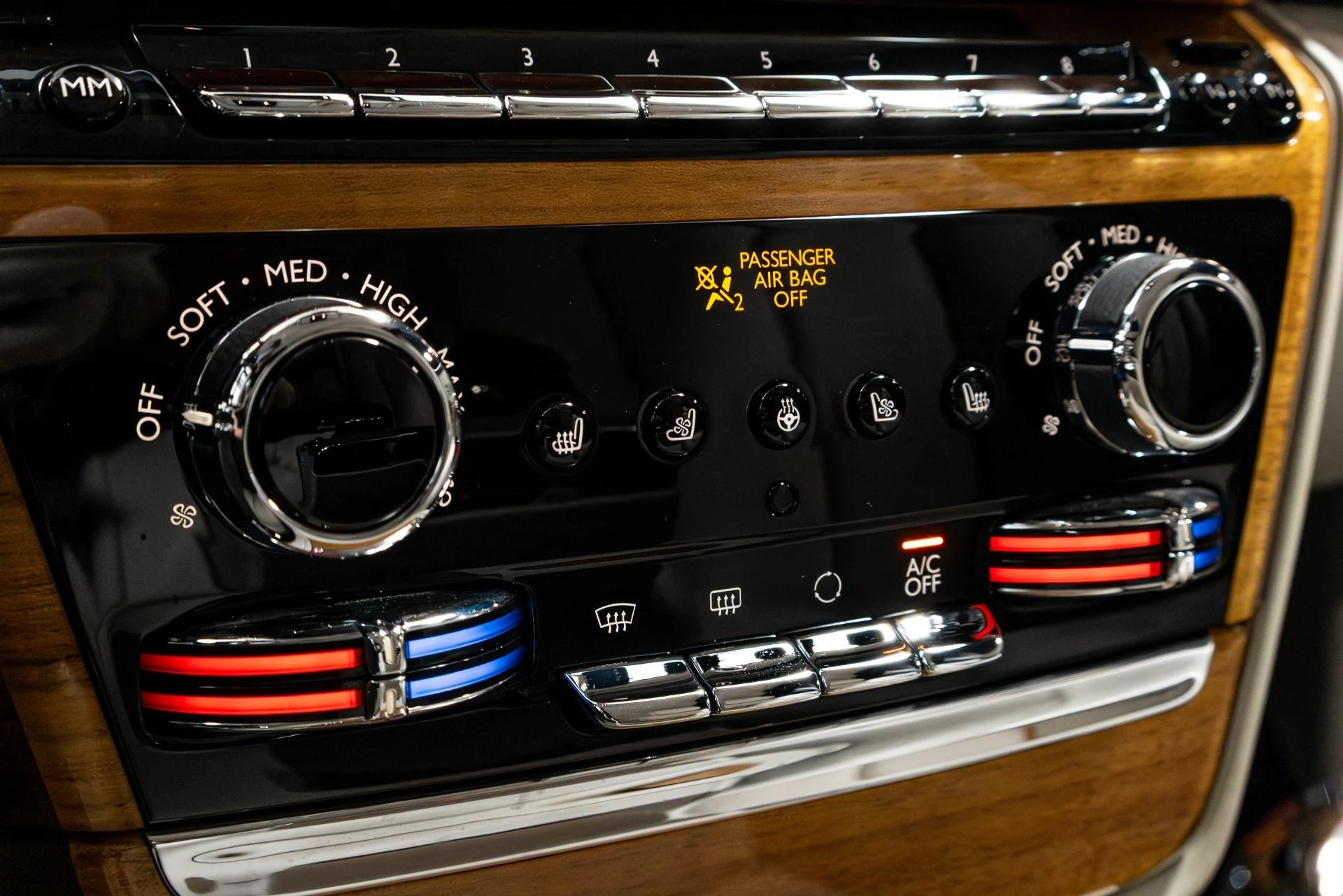 mph089_4234063685_Used_2019_Rolls_Royce_Phantom_1770350910_cb889bce86