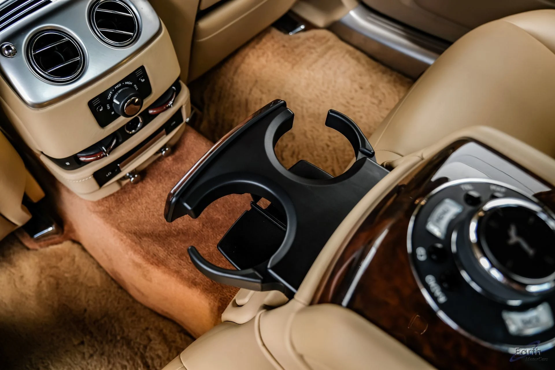 mph089_44357668_cdeec46b0017942dbaecee085cb937bex_314cd10b98