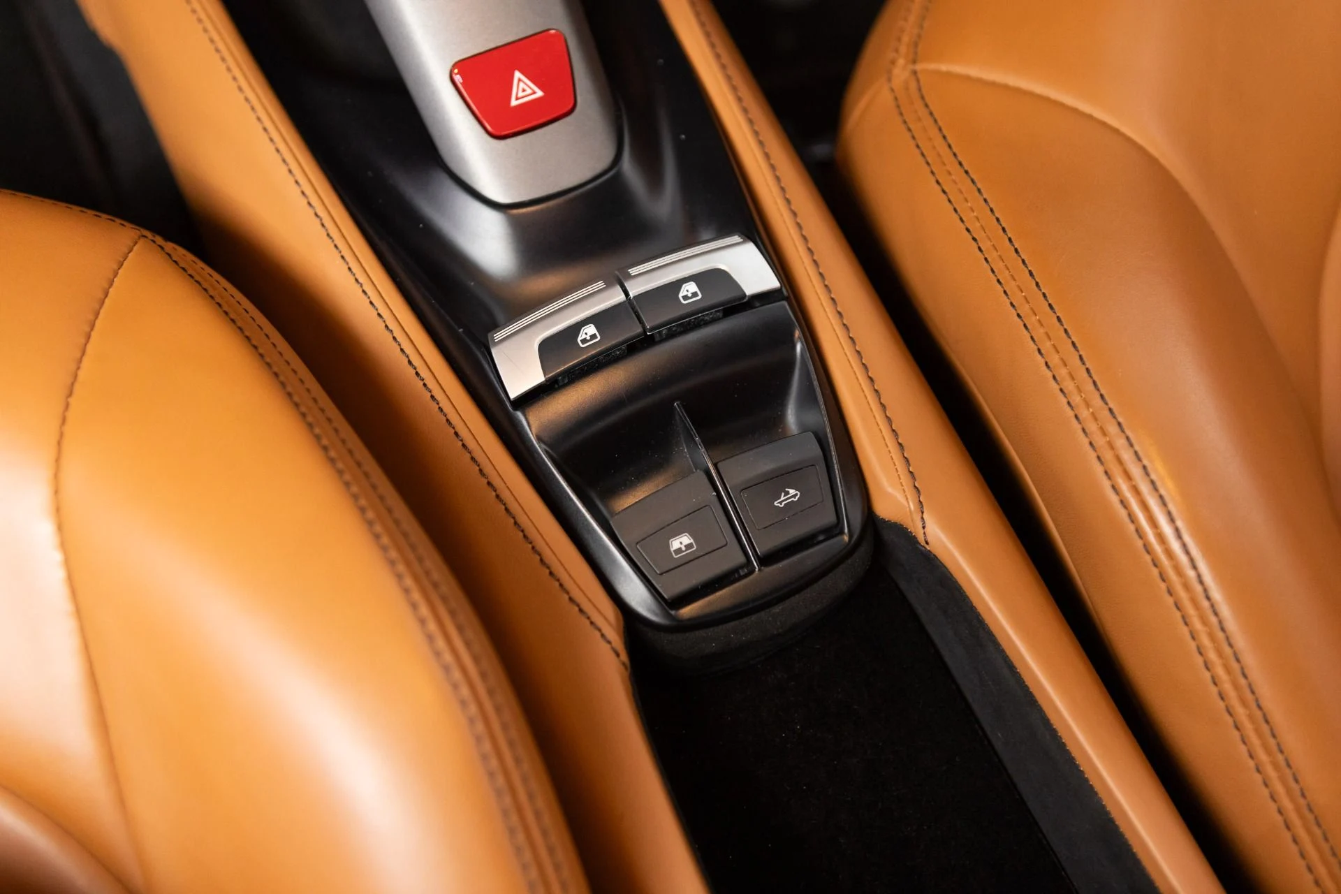 mph089_468738777_Used_2017_Ferrari_488_Spider_1774969819_1cba28394b