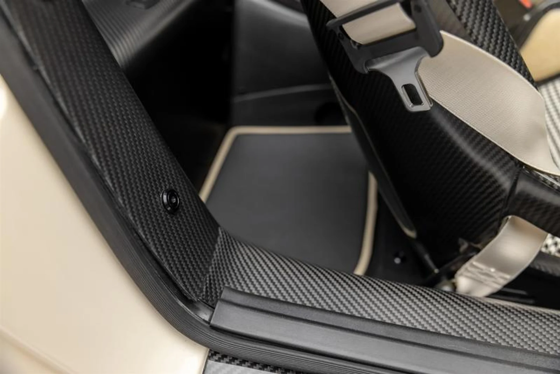 mph089_509943552_8_A088387_204_F_4_BDB_AC_64_11_EB_93_C46_DBB_960daaafff