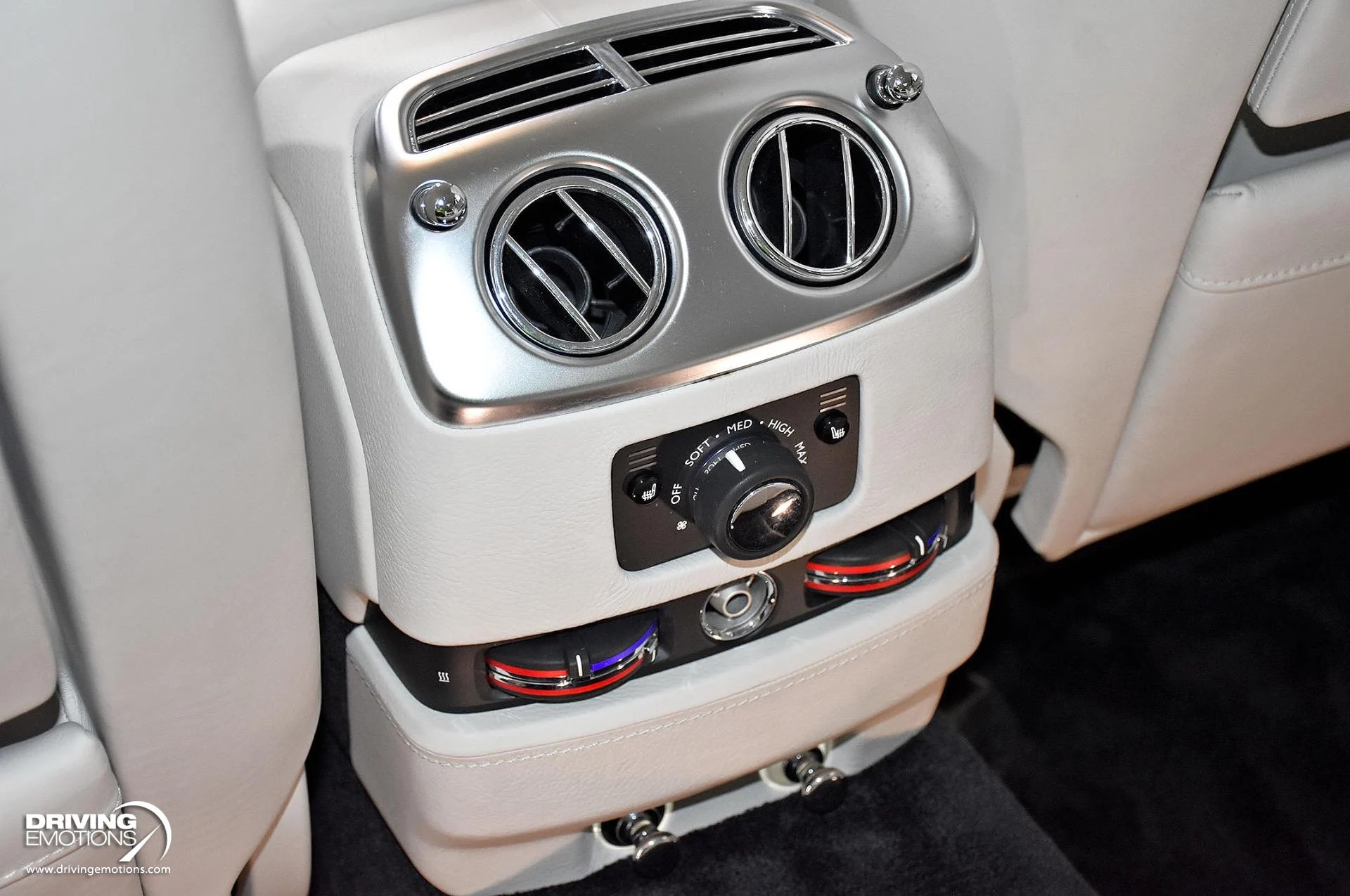 mph089_539623428_872_p90_l_6c3379b19d